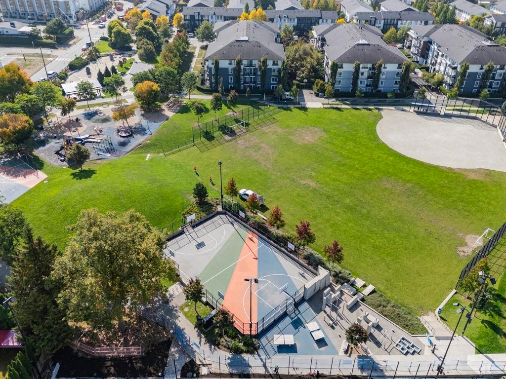216-607 Cottonwood Avenue, Coquitlam, BC