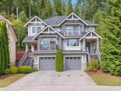 167 Fernway Drive Port Moody, BC V3H 5M1