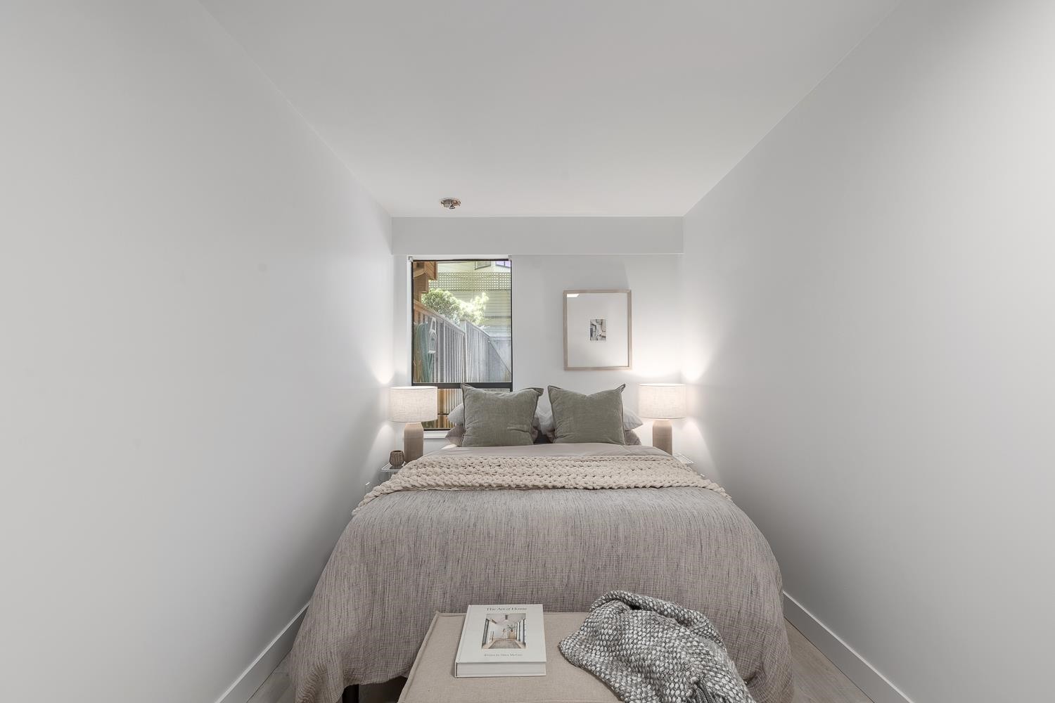 207-2410 Cornwall Avenue, Vancouver, BC