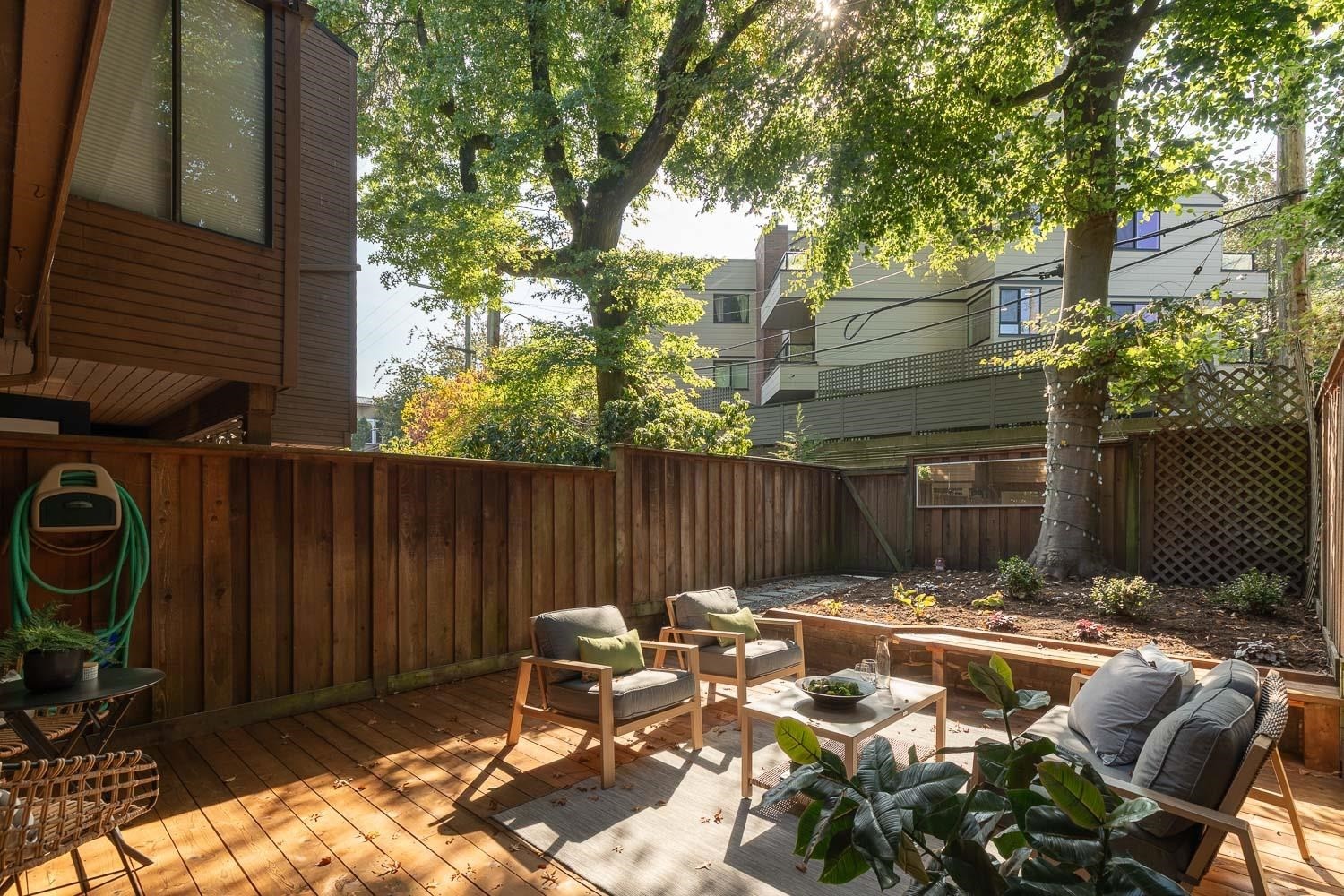 207-2410 Cornwall Avenue, Vancouver, BC