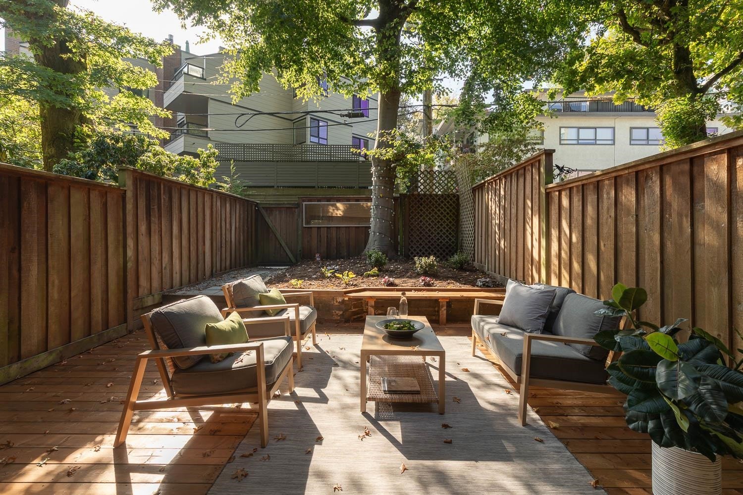 207-2410 Cornwall Avenue, Vancouver, BC