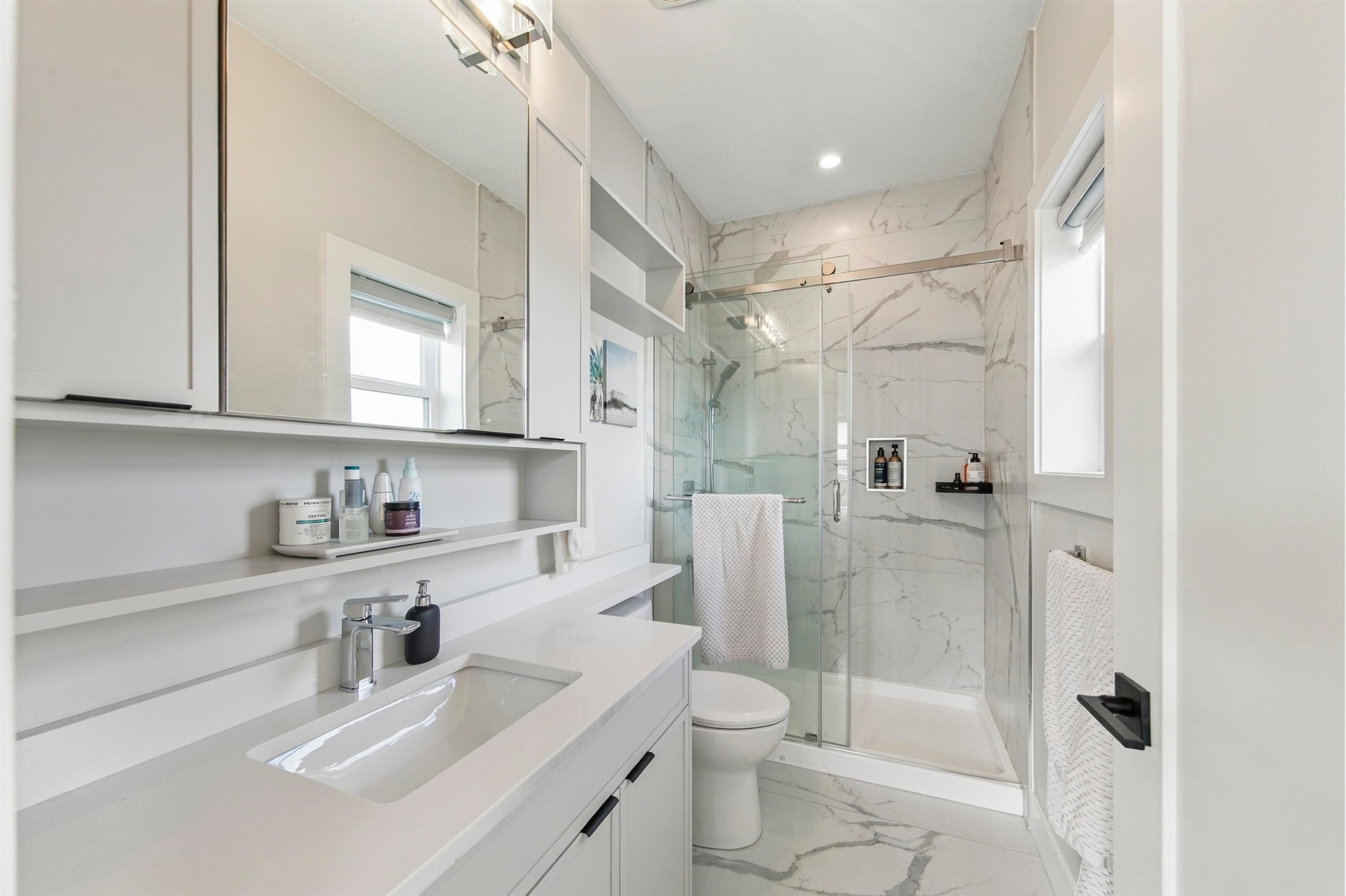 2178 Renfrew Street, Vancouver, BC