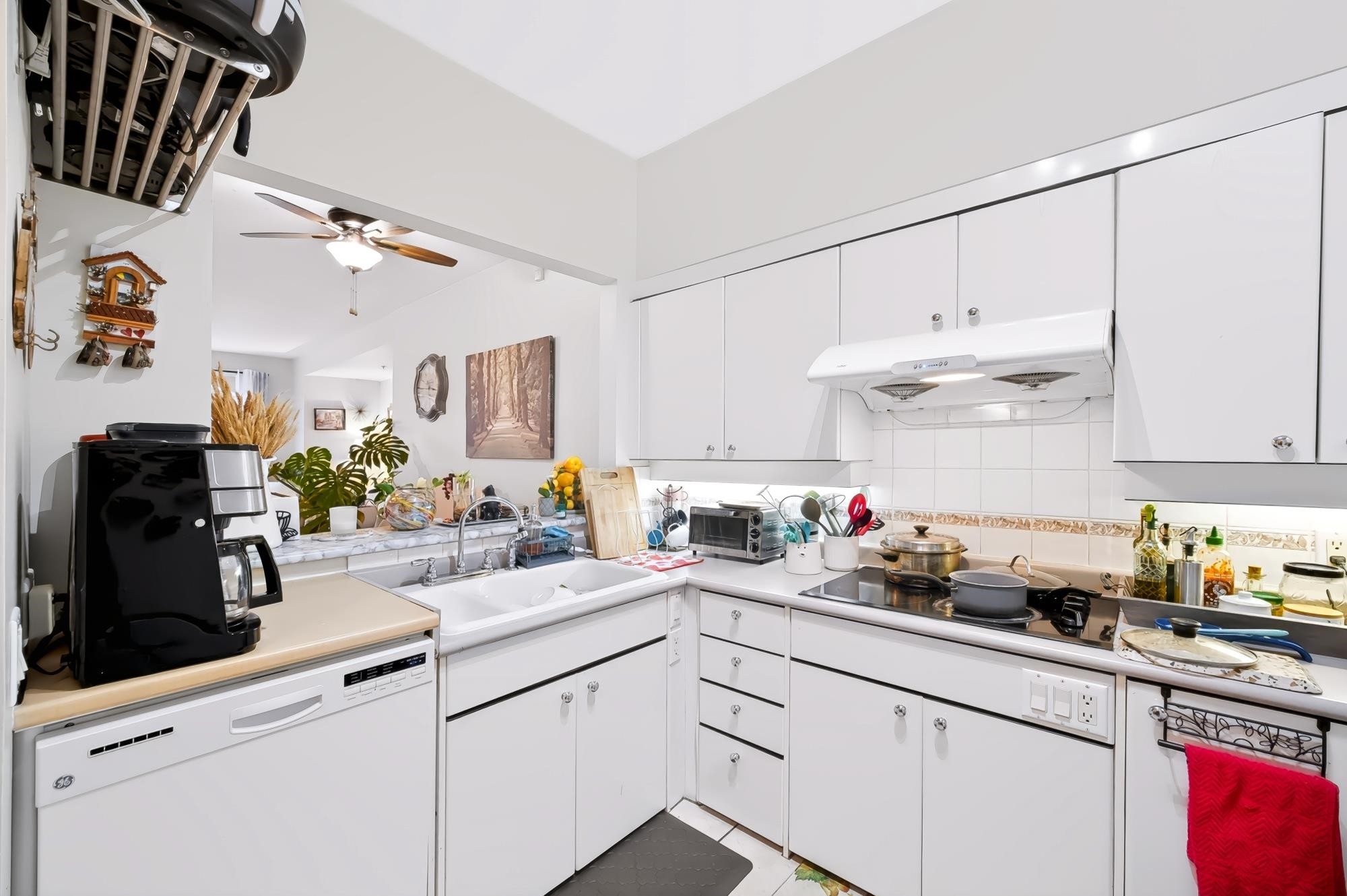 102-5888 Dover Crescent, Richmond, BC