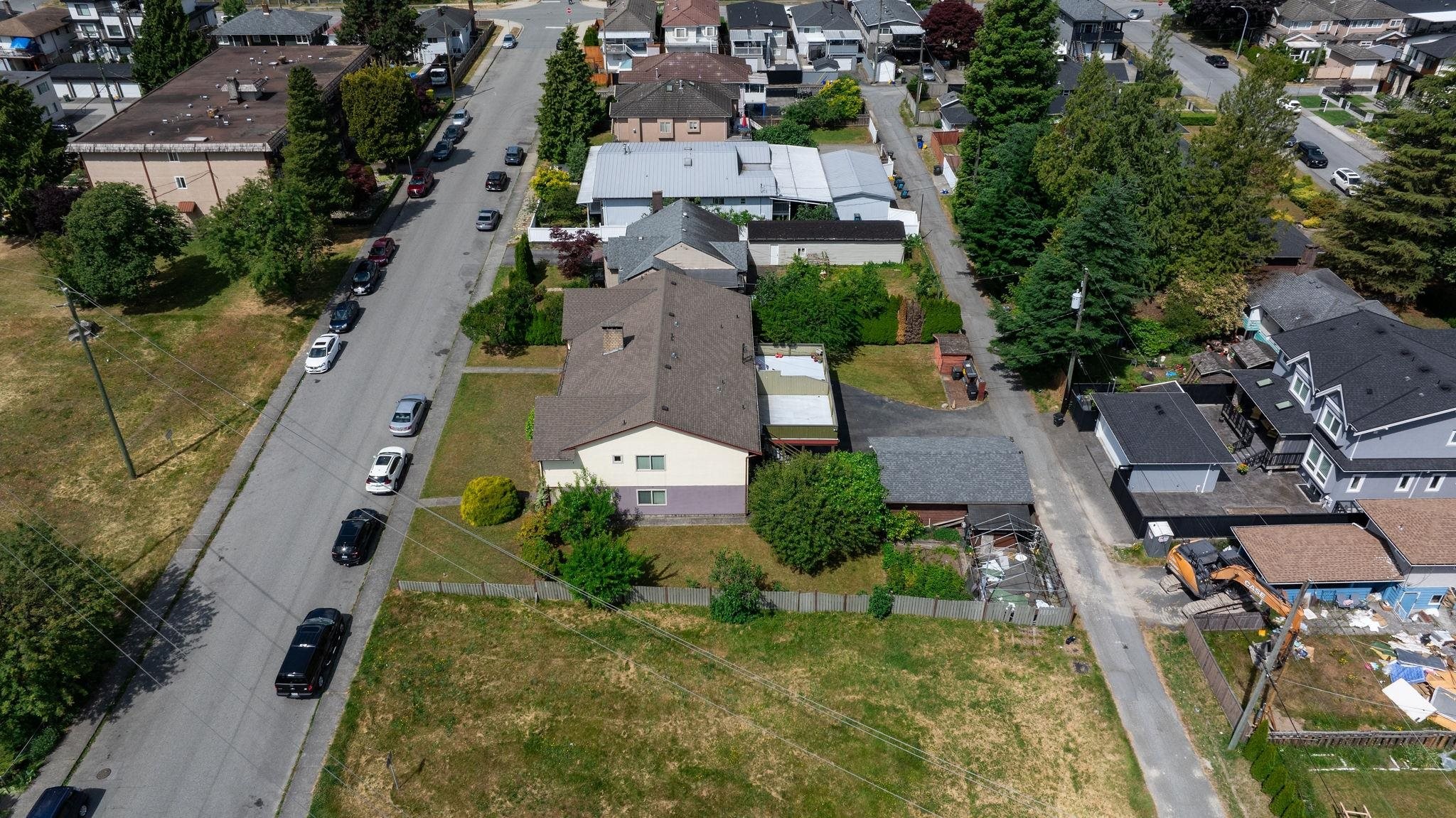 6775 -6777 Balmoral Street, Burnaby, BC