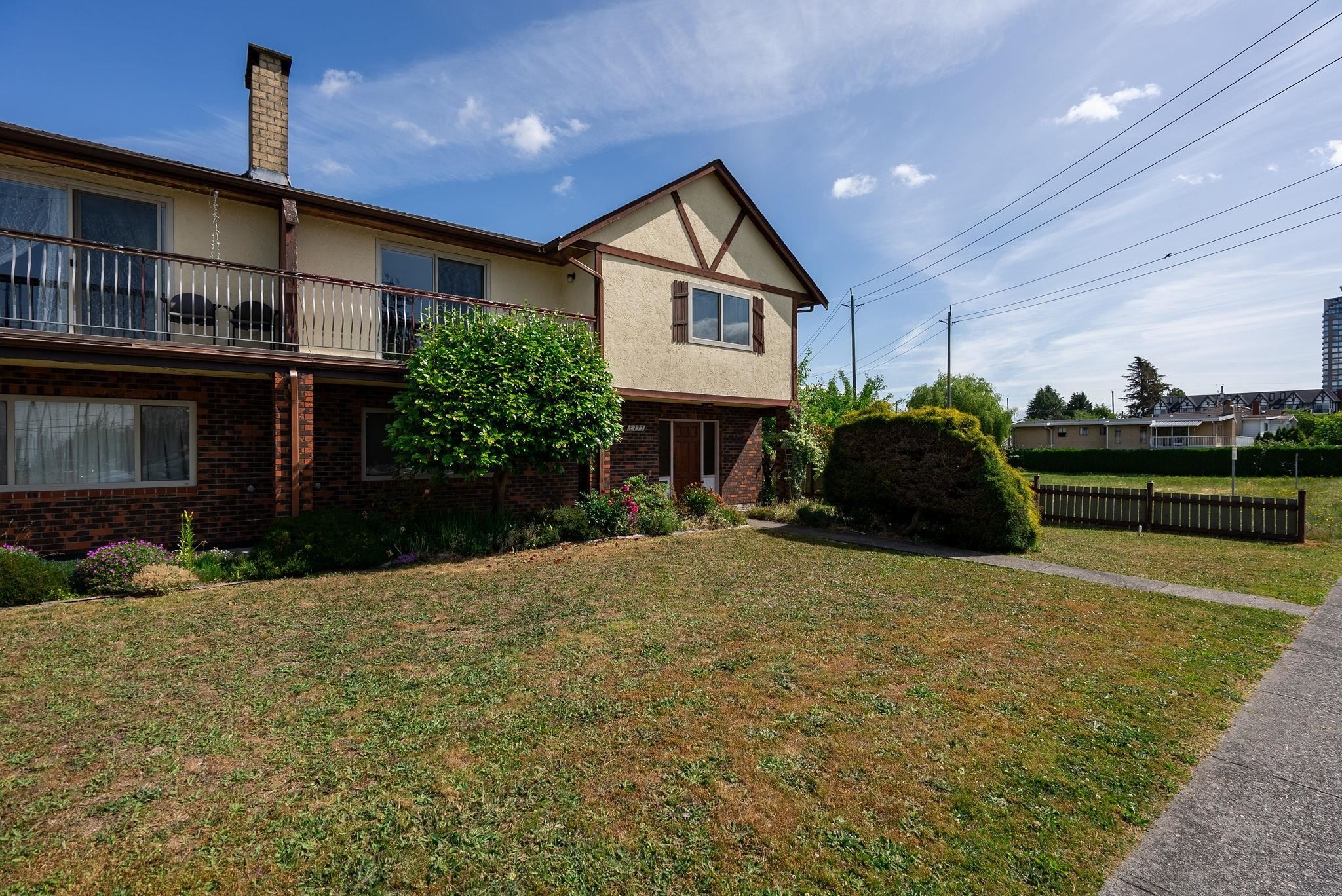 6775 -6777 Balmoral Street, Burnaby, BC