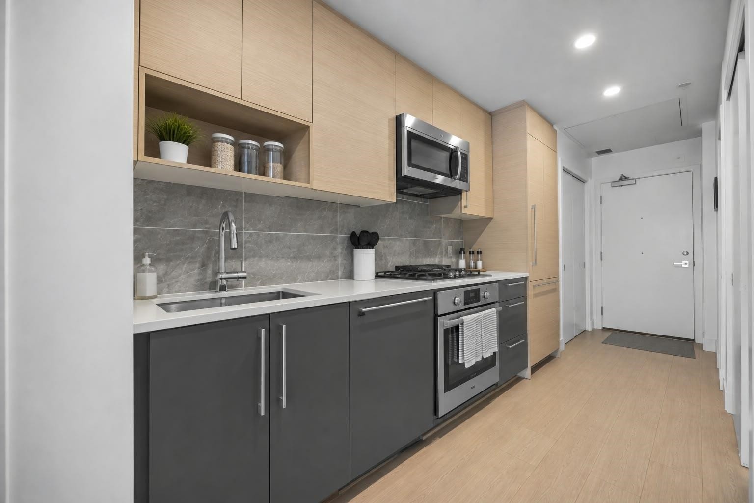 504-8888 Osler Street, Vancouver, BC