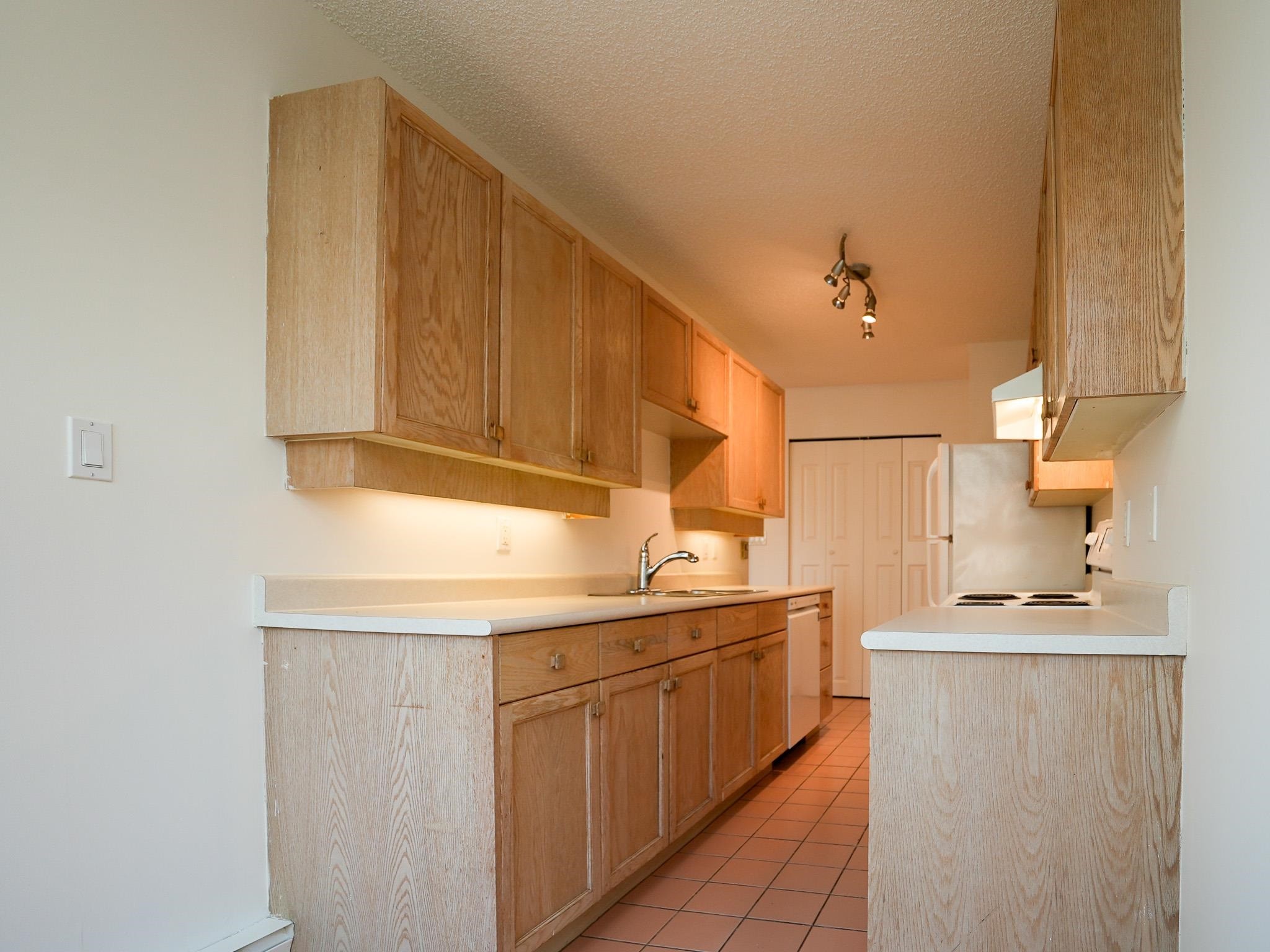 101-1845 Robson Street, Vancouver, BC