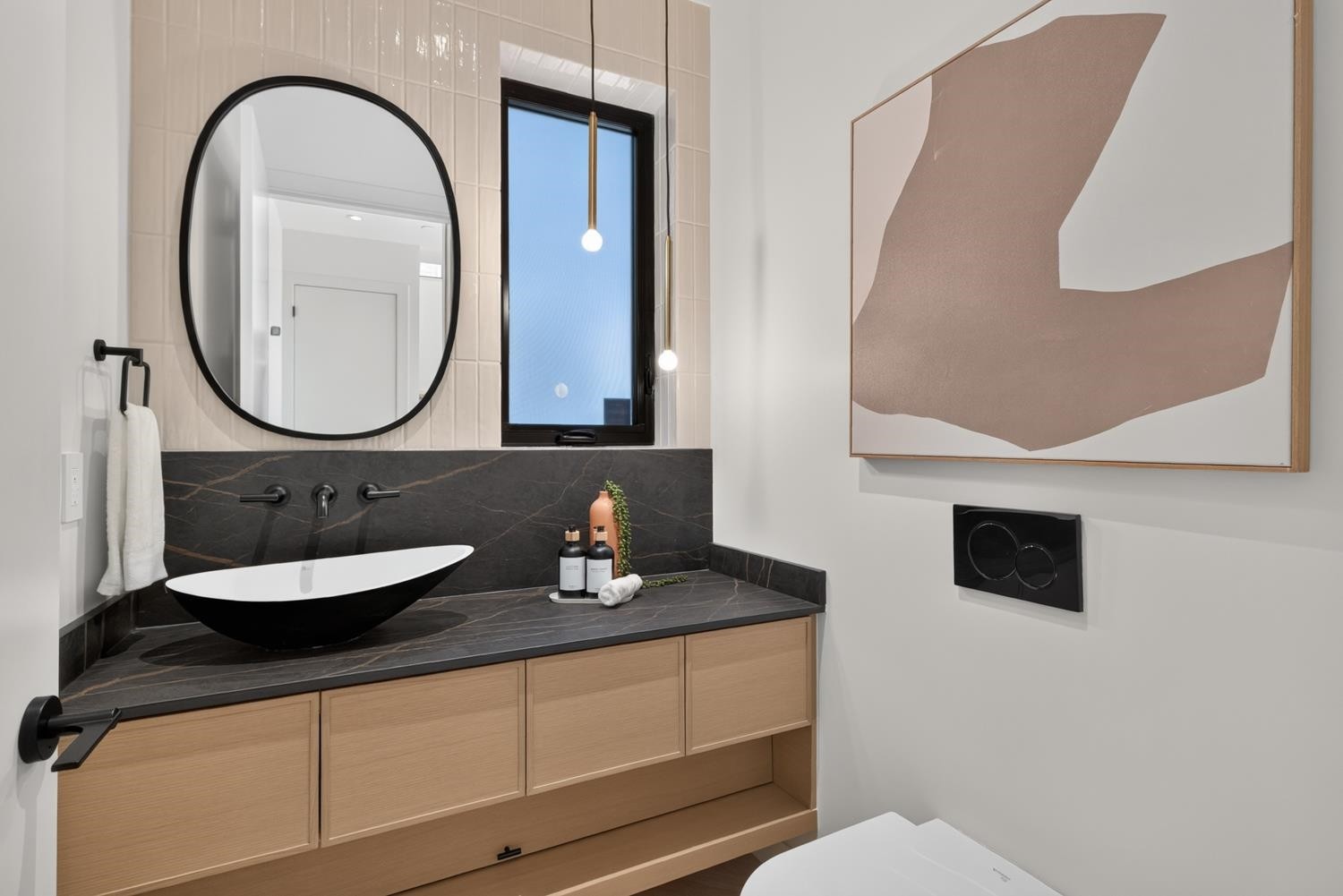 2-58 40Th Avenue E, Vancouver, BC