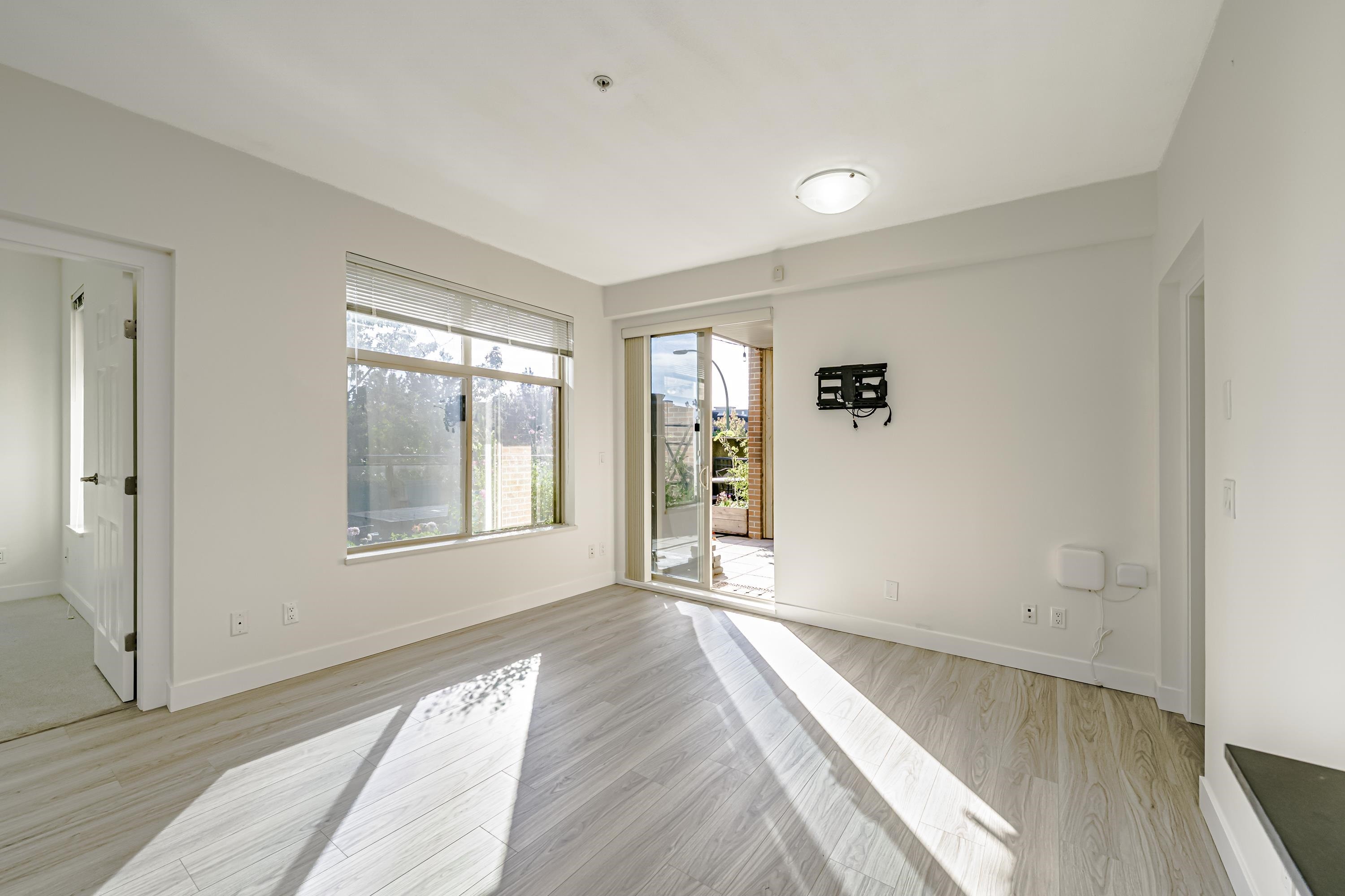 107-1633 Mackay Avenue, North Vancouver, BC