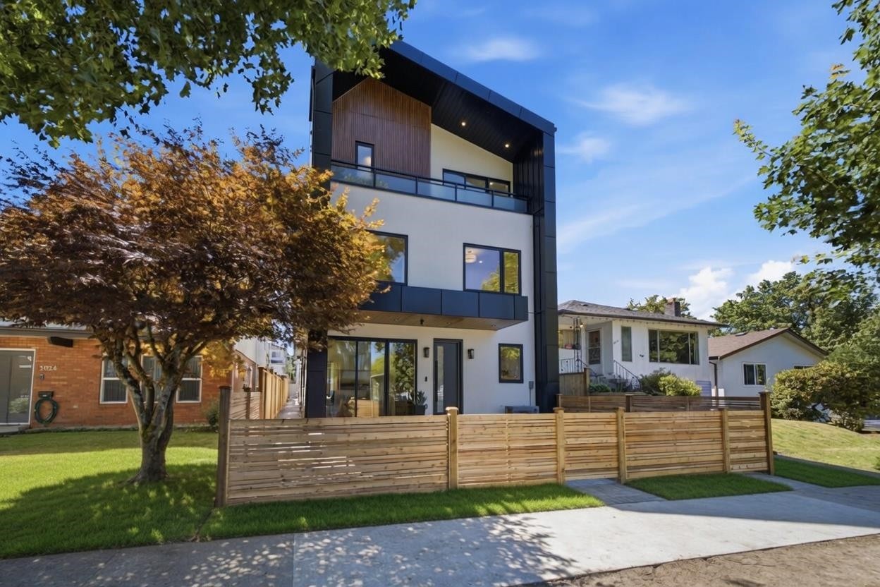 3016 19Th Avenue E, Vancouver, BC