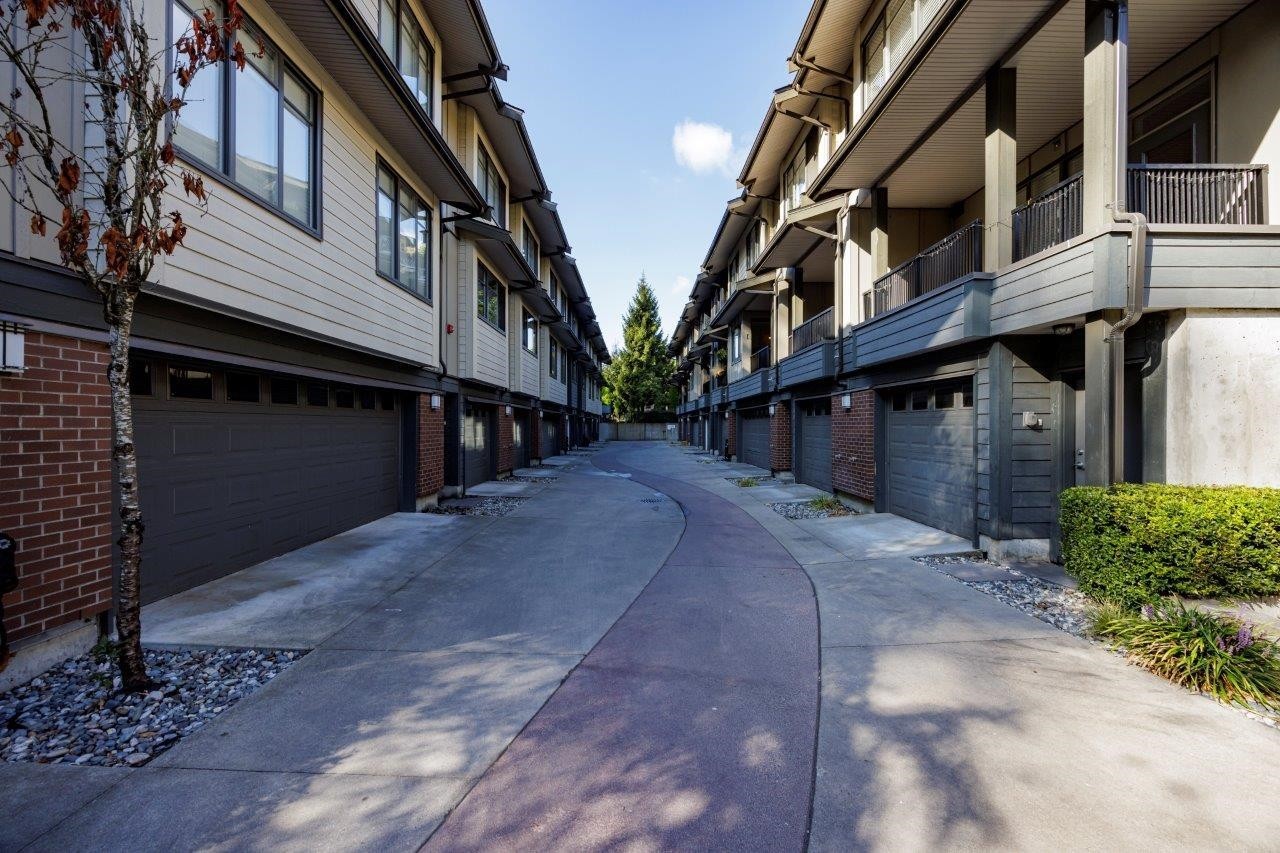 306-2135 Heritage Park Lane, North Vancouver, BC