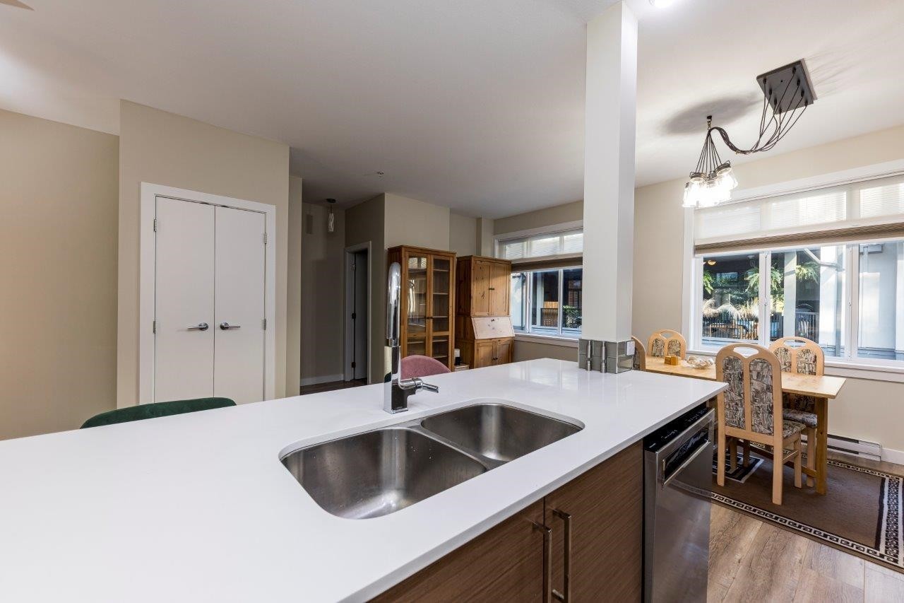 306-2135 Heritage Park Lane, North Vancouver, BC