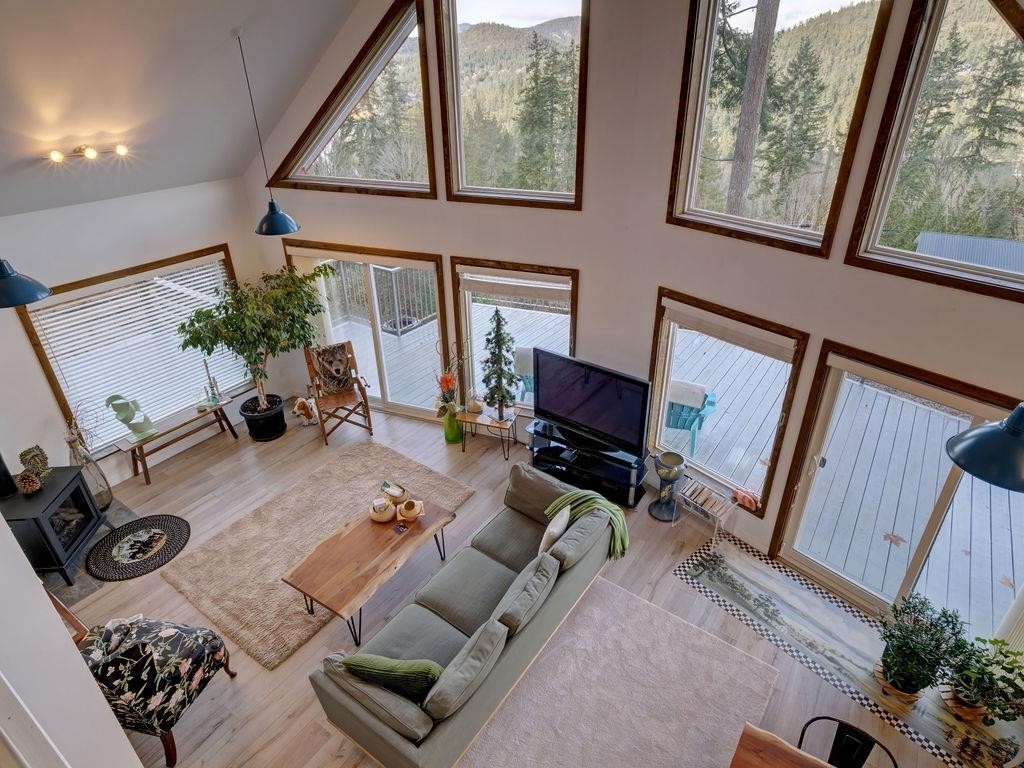 5280 Cecil Hill Road, Madeira Park, BC