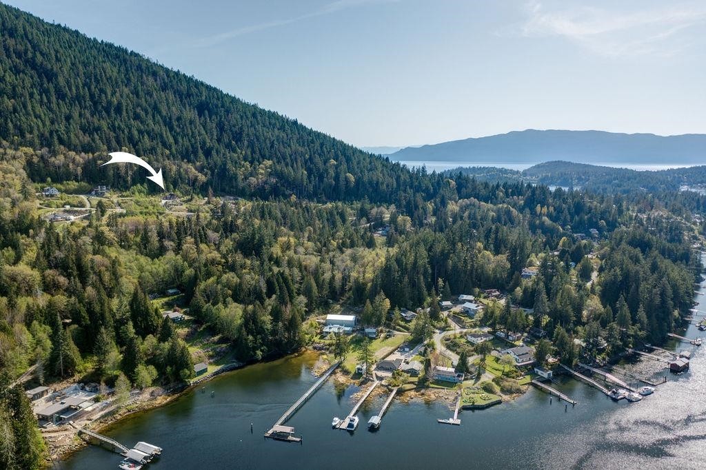 5280 Cecil Hill Road, Madeira Park, BC