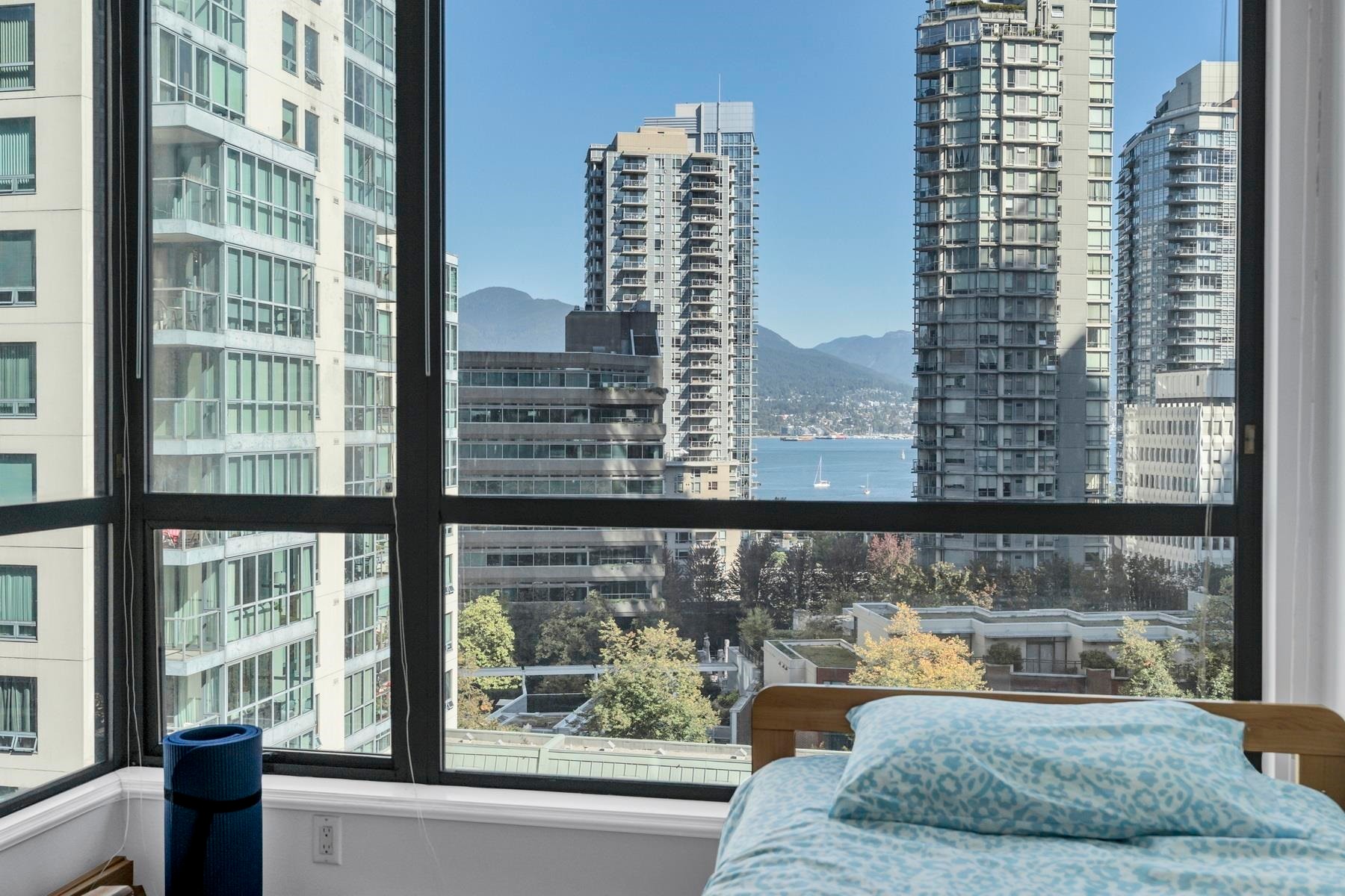 607-1239 Georgia Street W, Vancouver, BC