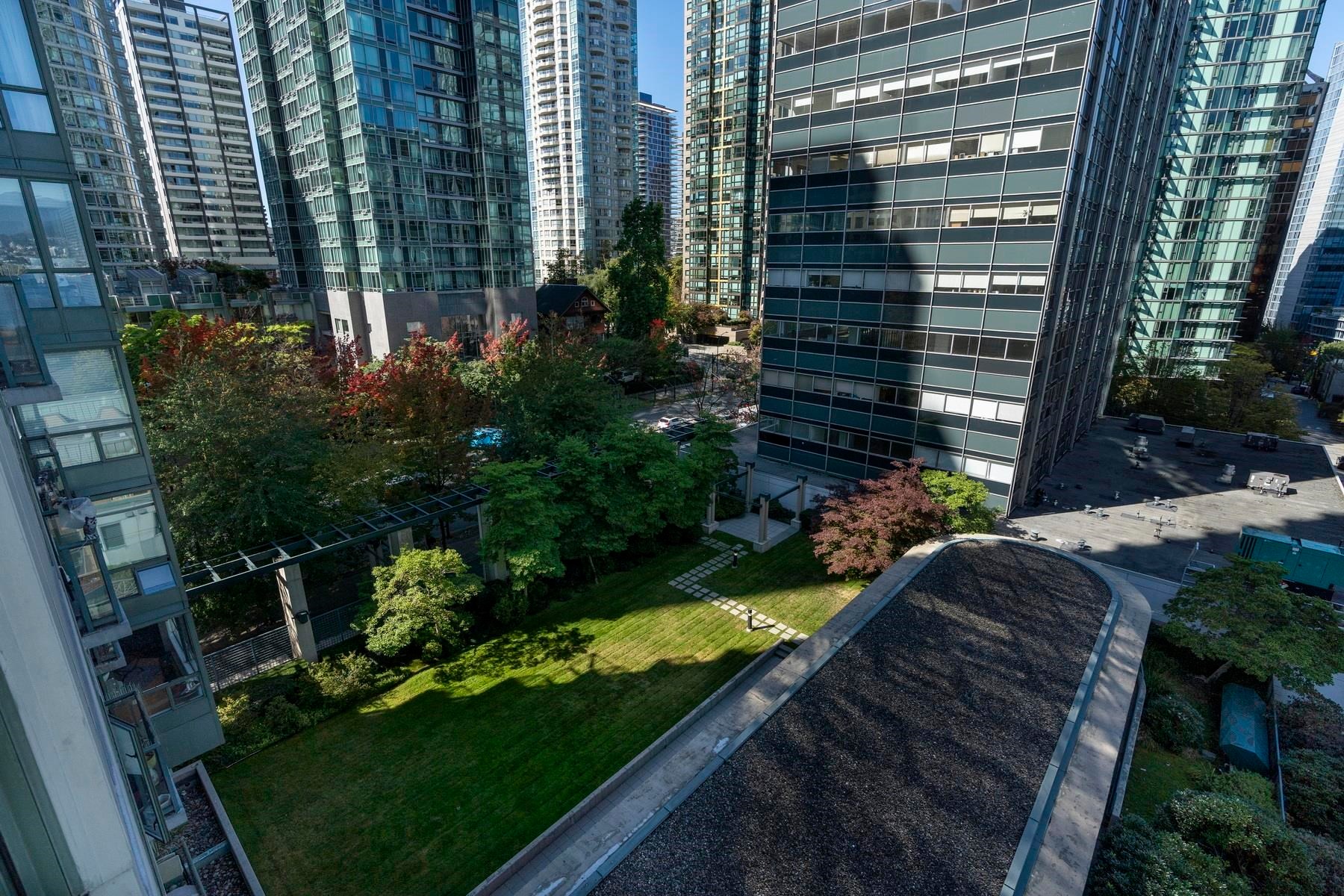 607-1239 Georgia Street W, Vancouver, BC