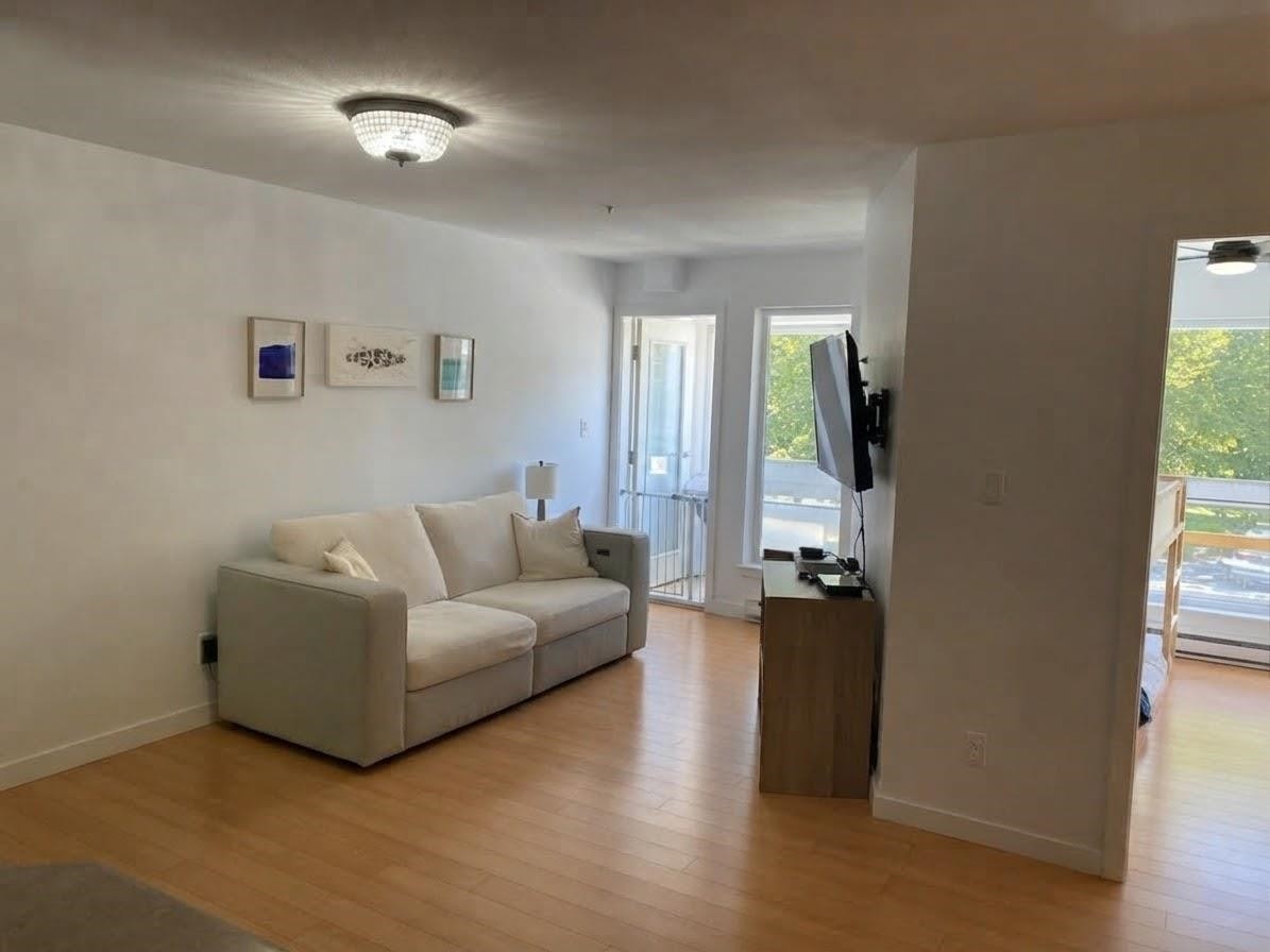 210-2891 Hastings Street E, Vancouver, BC