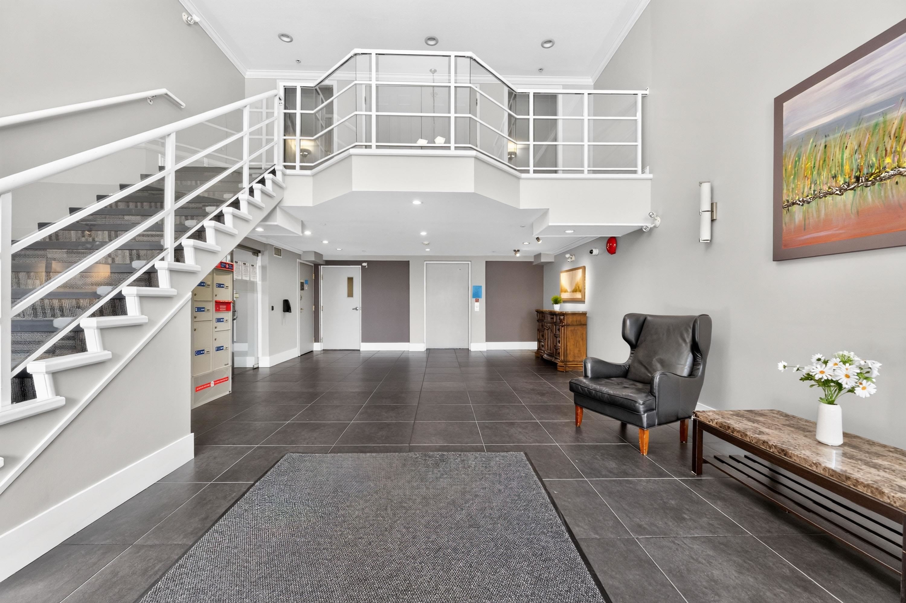 251-5880 Dover Crescent, Richmond, BC