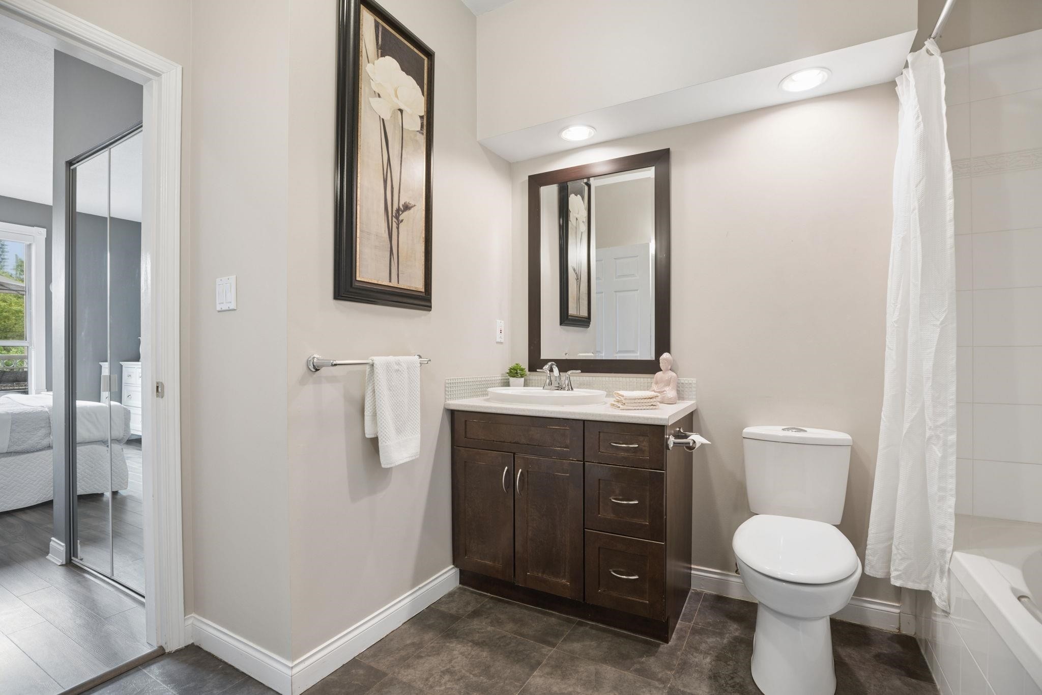 418-2995 Princess Crescent, Coquitlam, BC