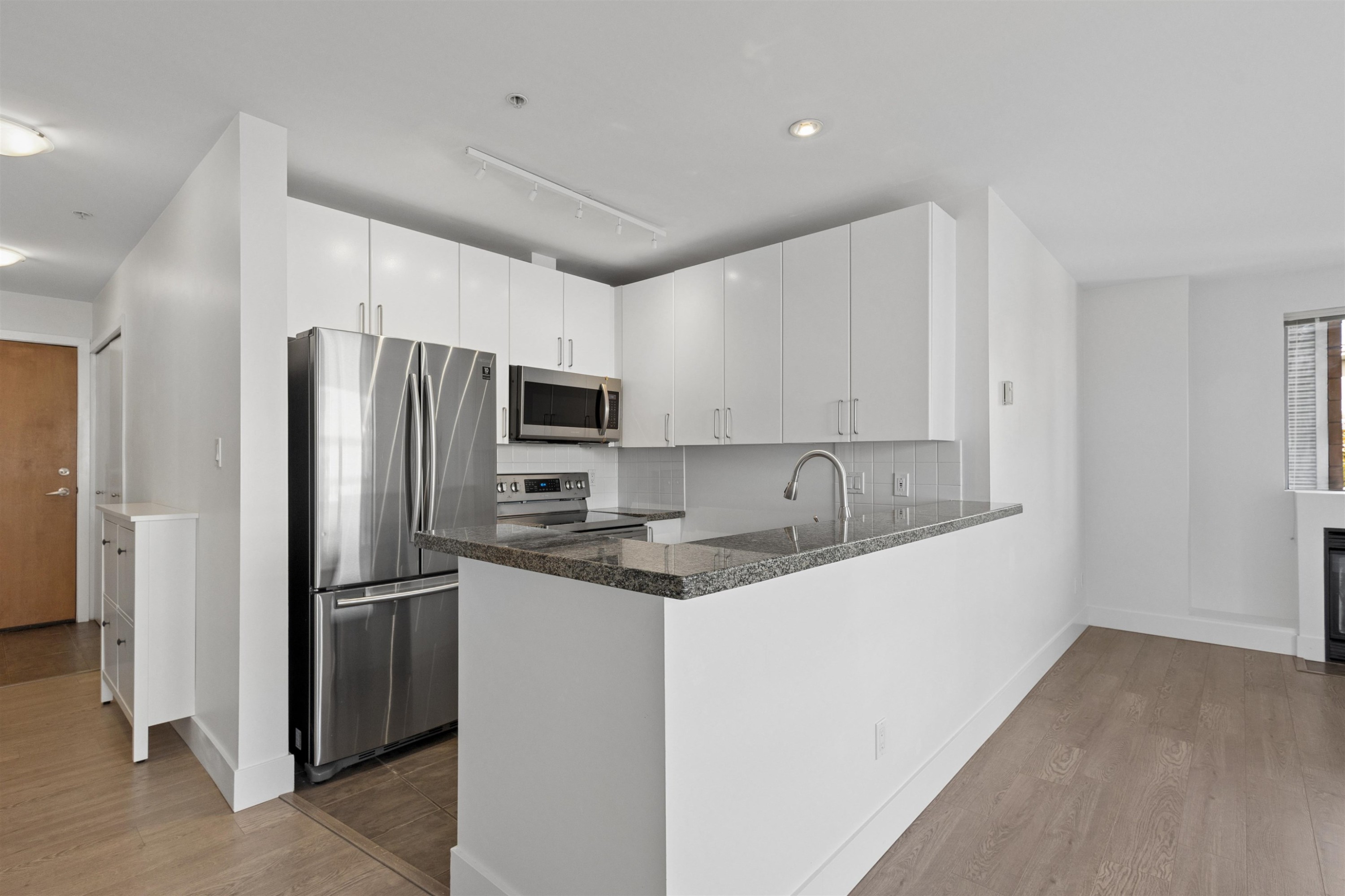 307-2680 Arbutus Street, Vancouver, BC
