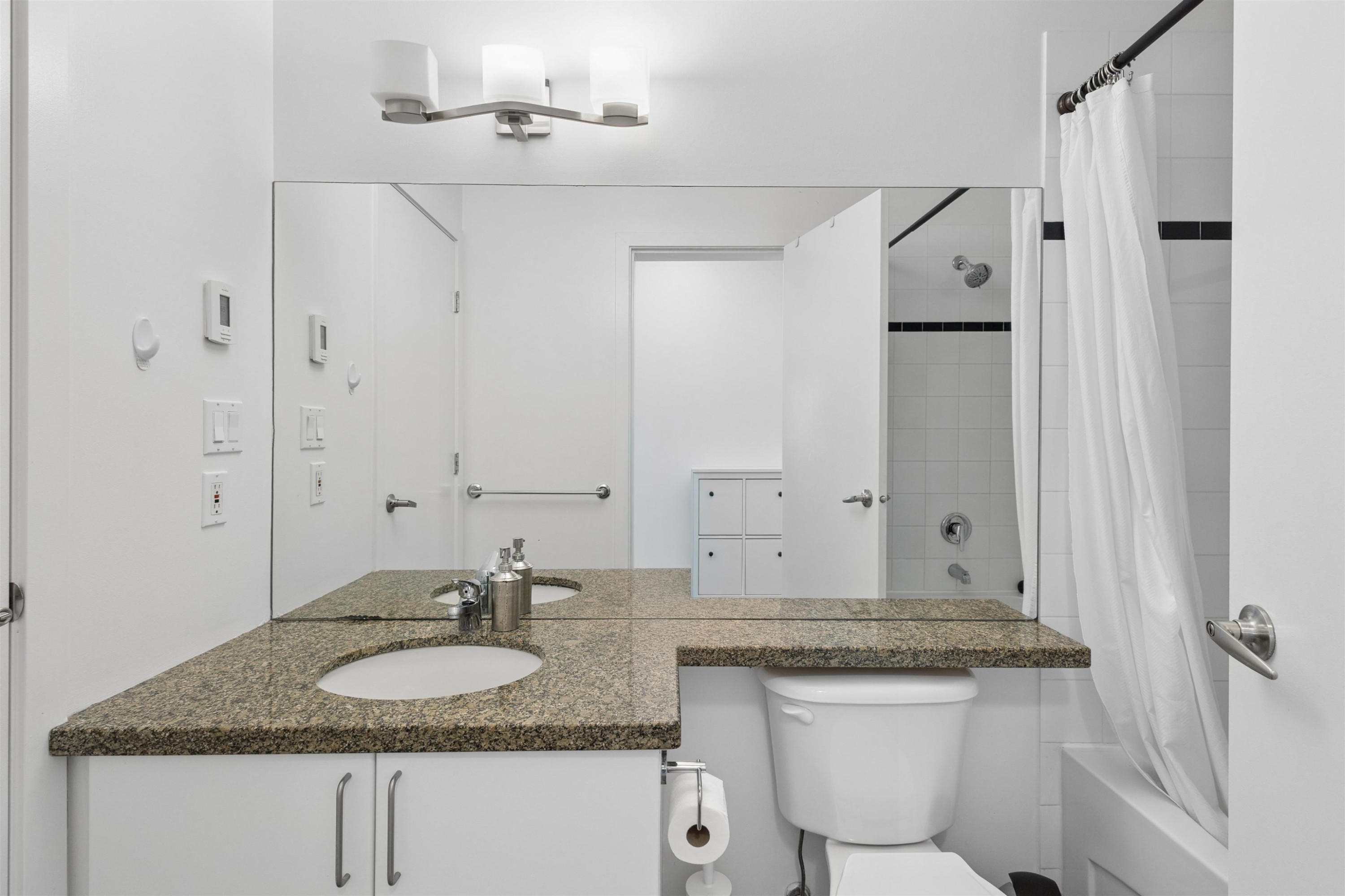 307-2680 Arbutus Street, Vancouver, BC