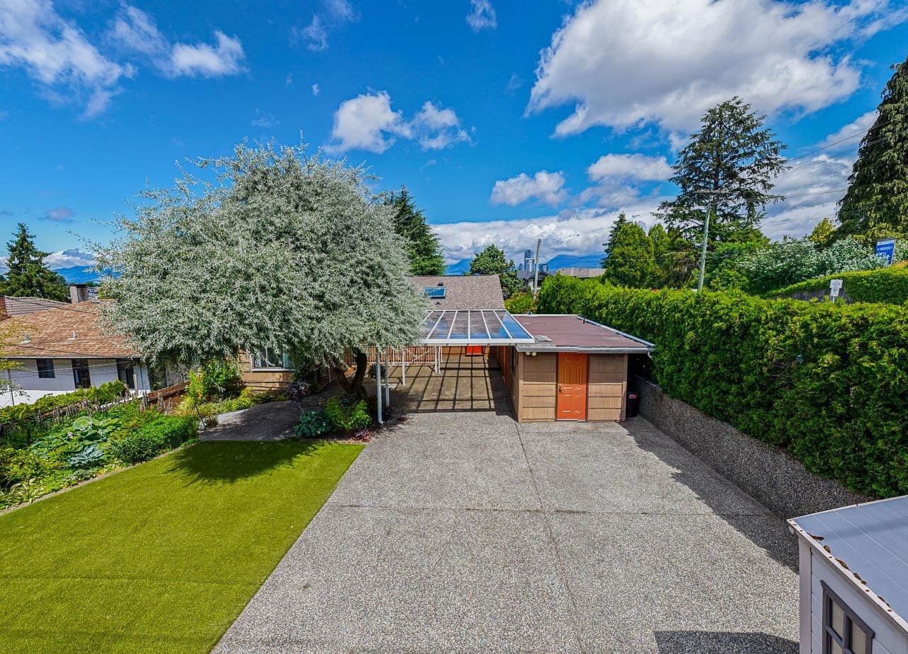 3896 Elmwood Street, Burnaby, BC