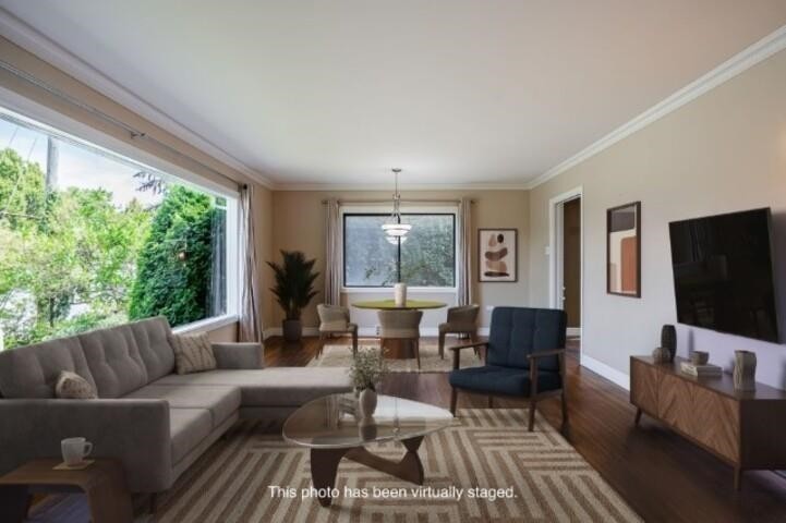 3896 Elmwood Street, Burnaby, BC