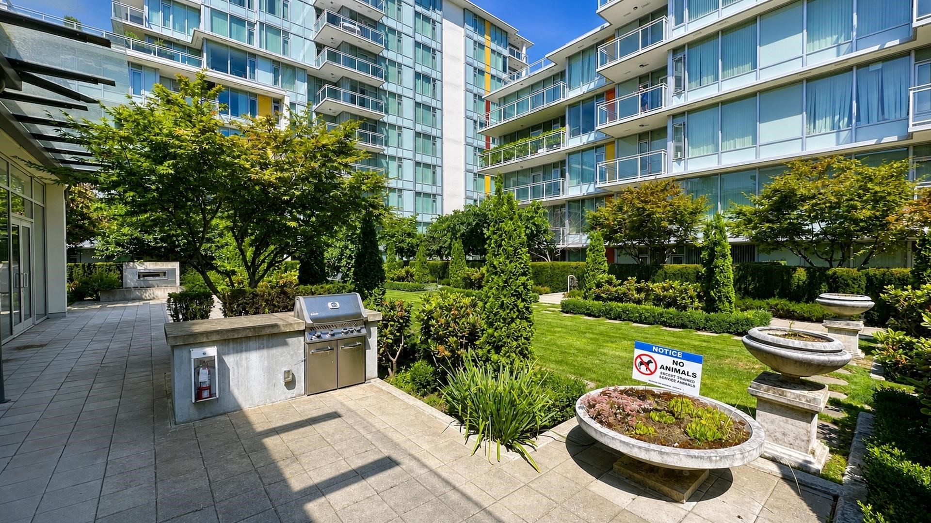 706-3333 Sexsmith Road, Richmond, BC