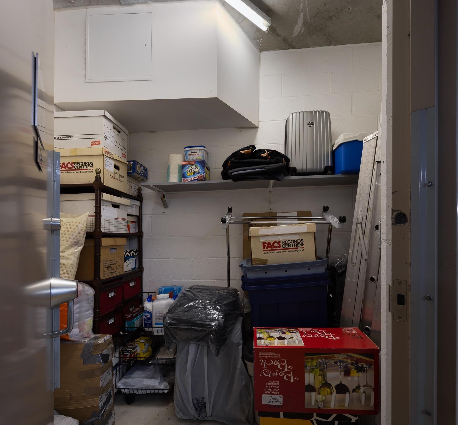 401-988 Richards Street, Vancouver, BC