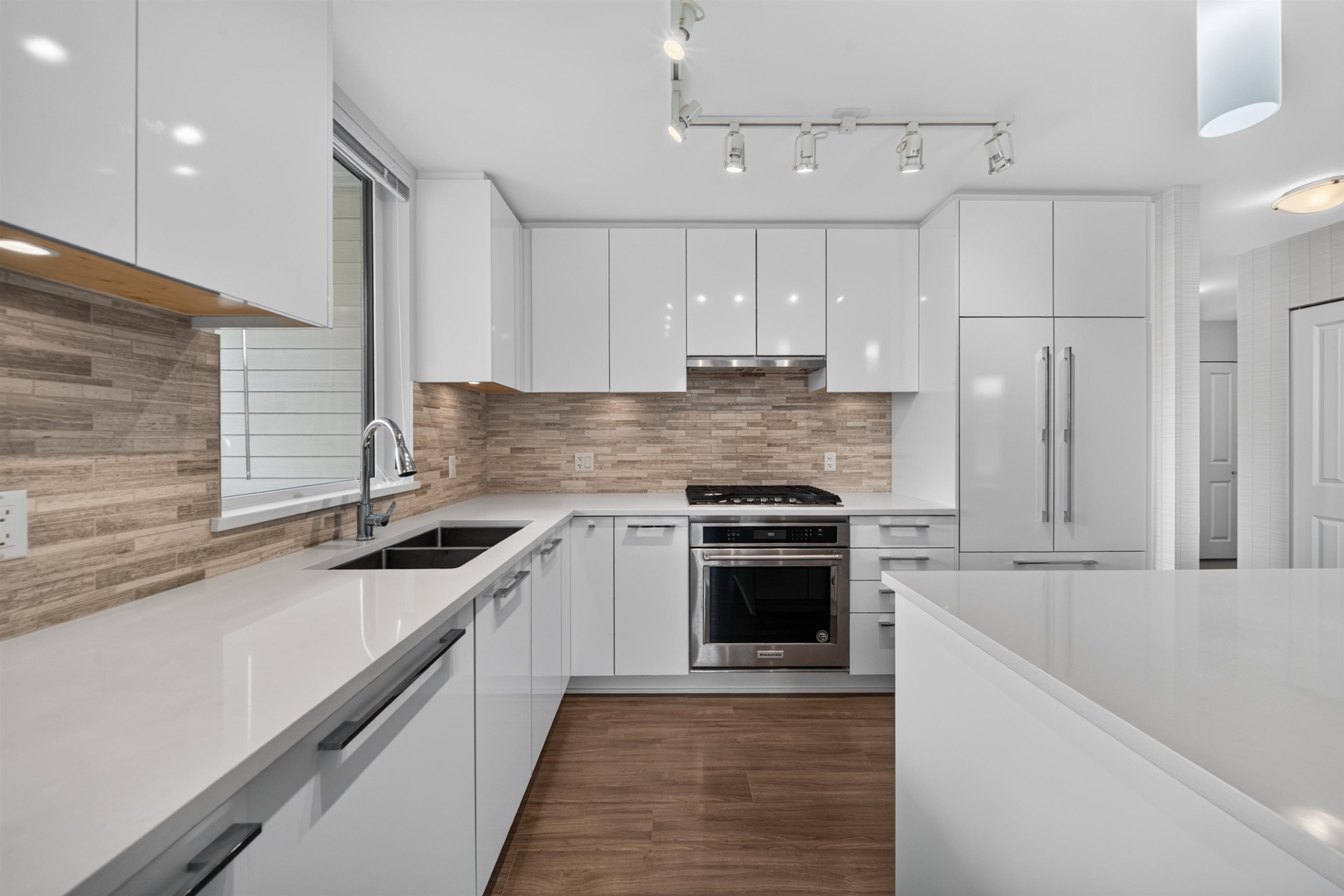 311-9551 Alexandra Road, Richmond, BC