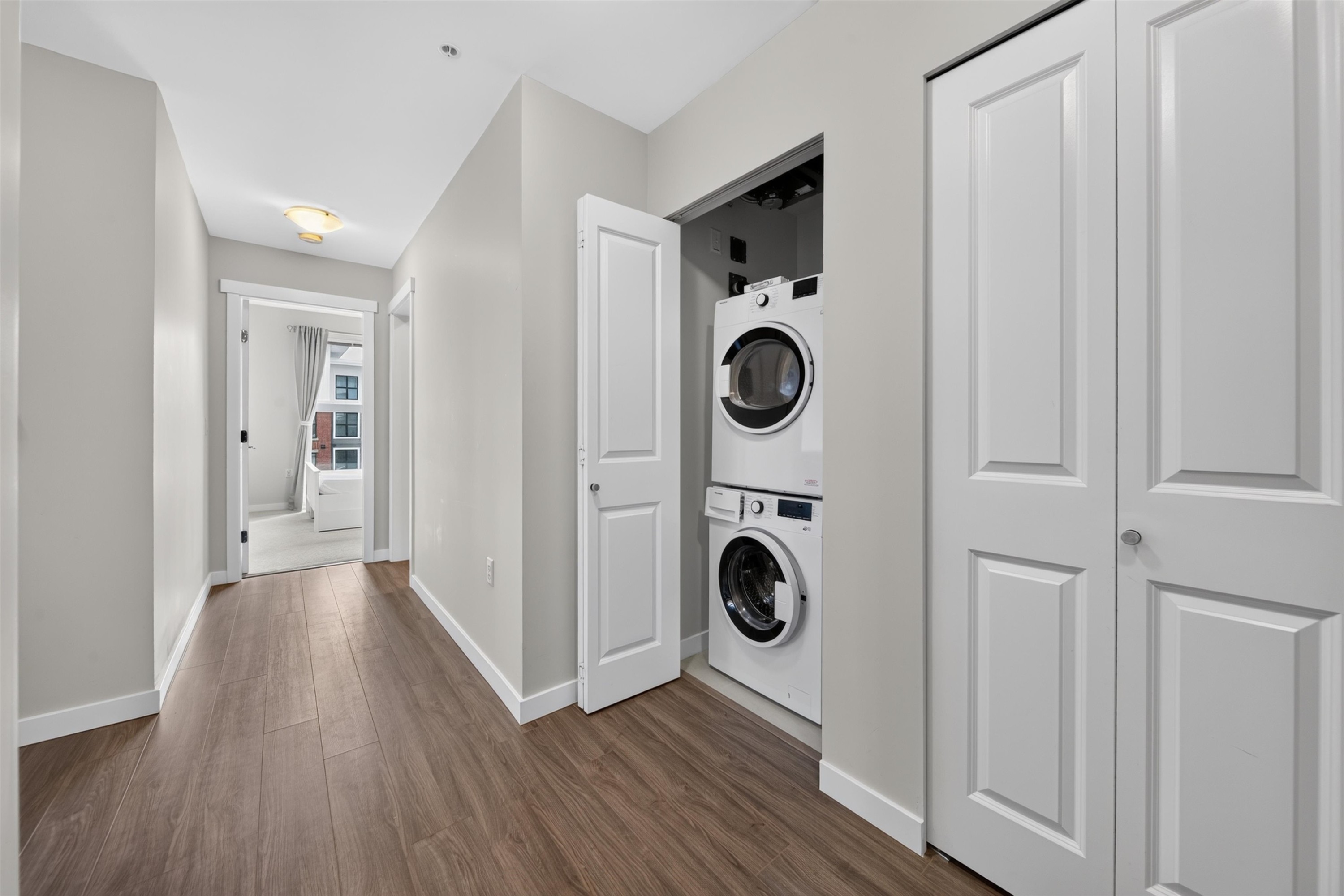 311-9551 Alexandra Road, Richmond, BC