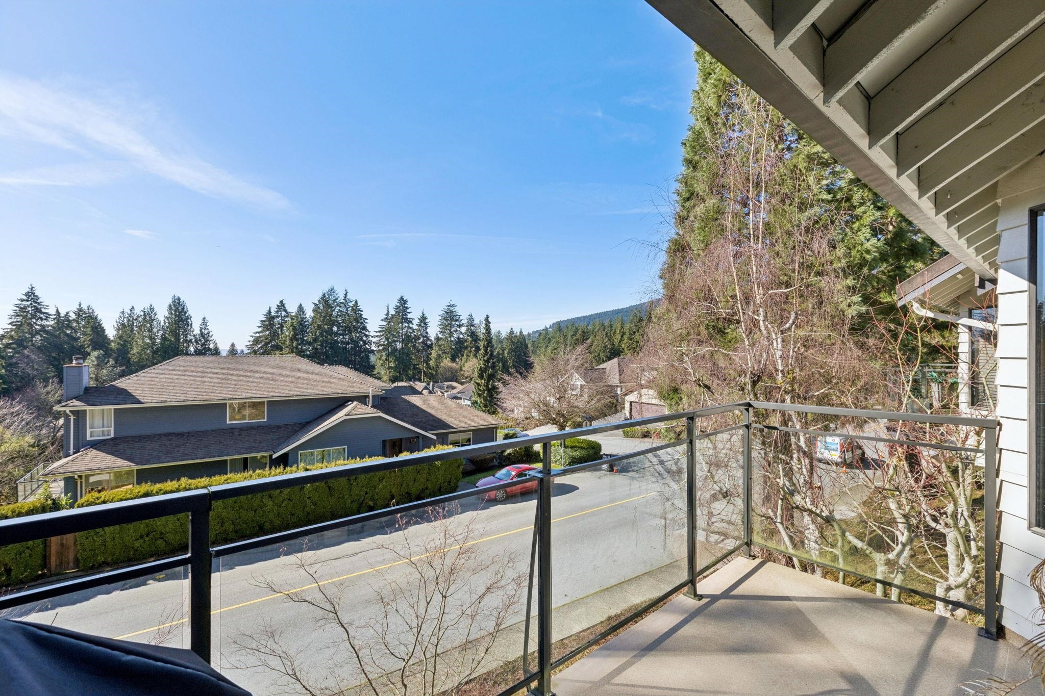 5709 Owl Court, North Vancouver, BC