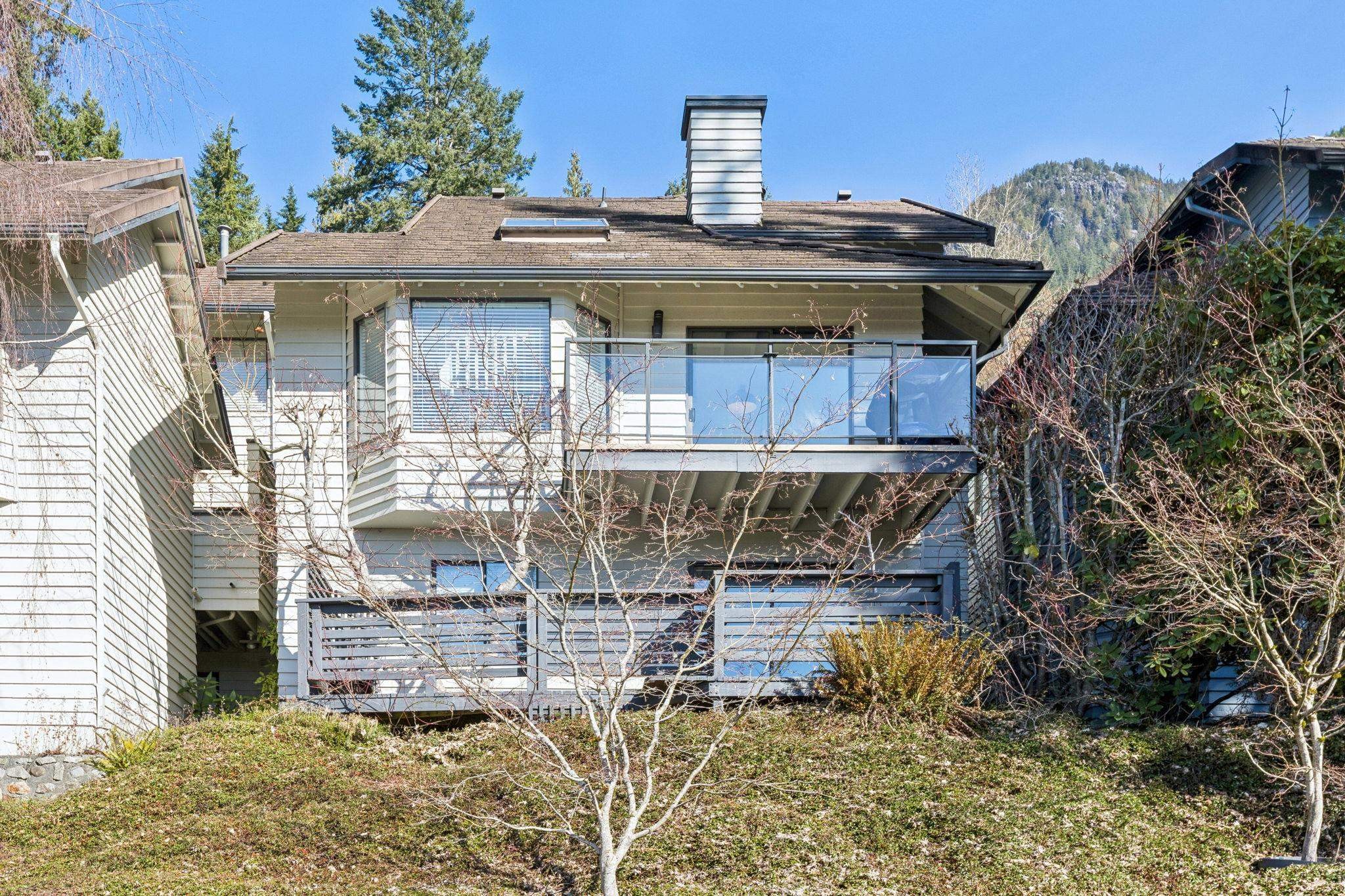 5709 Owl Court, North Vancouver, BC