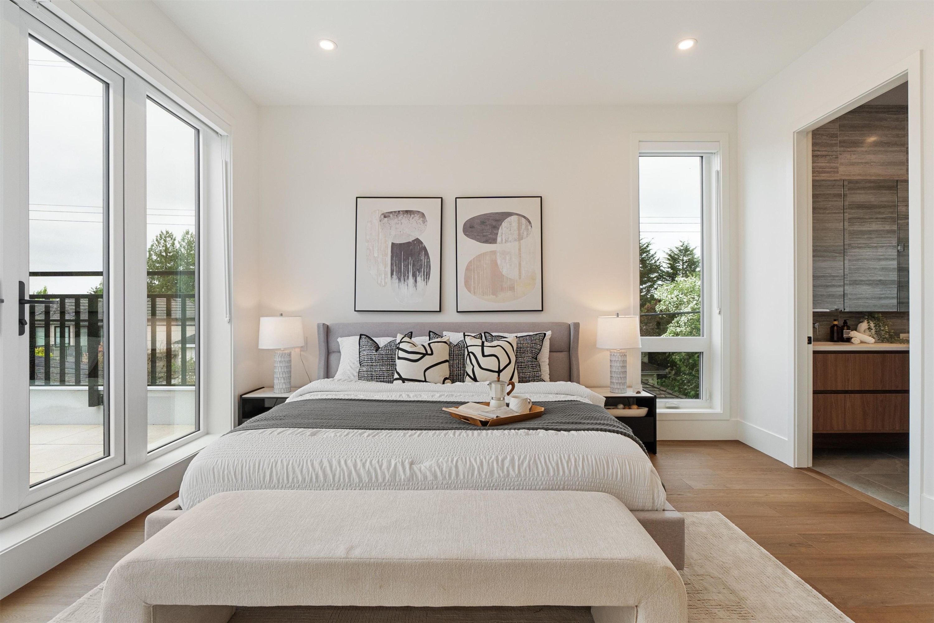 948 57Th Avenue W, Vancouver, BC