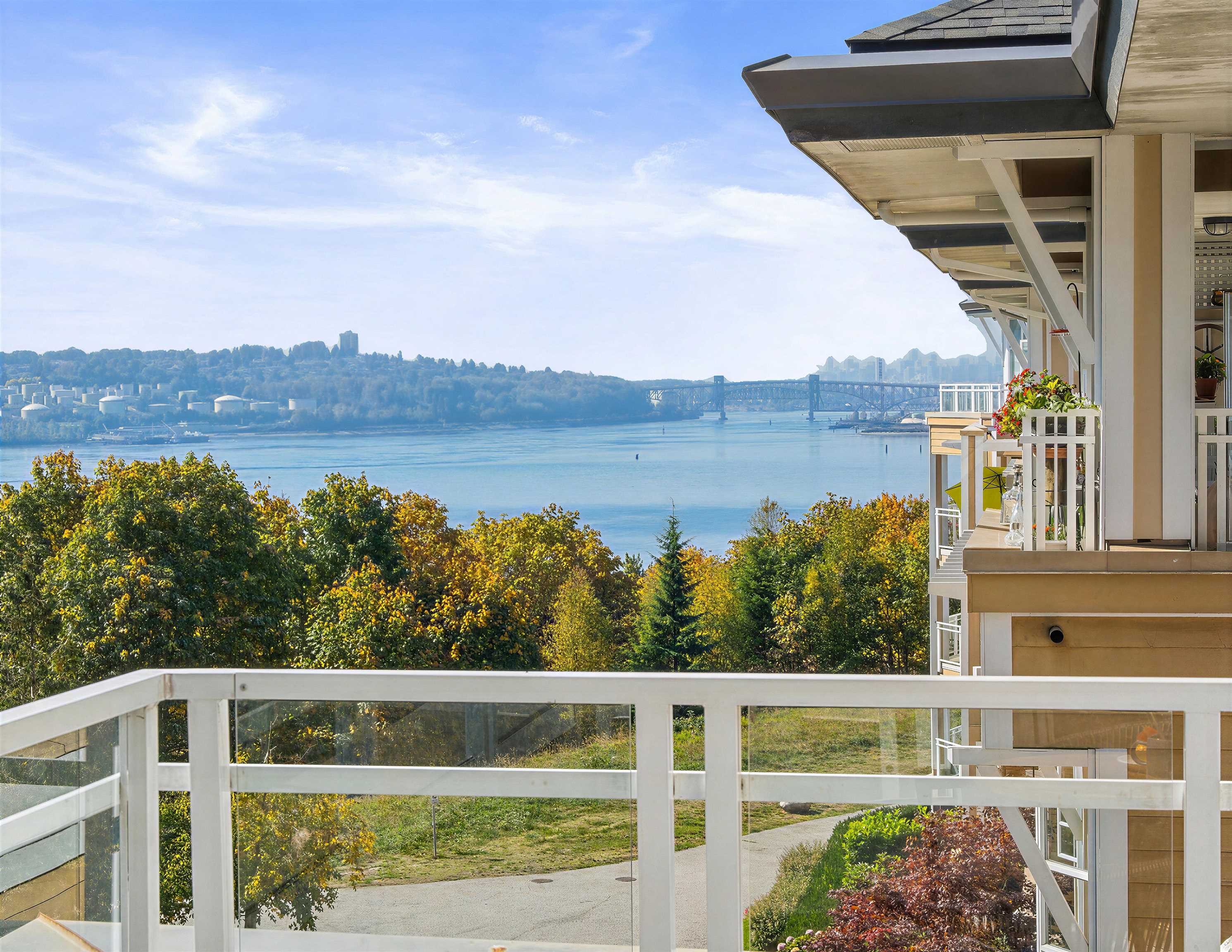 521-3629 Deercrest Drive, North Vancouver, BC