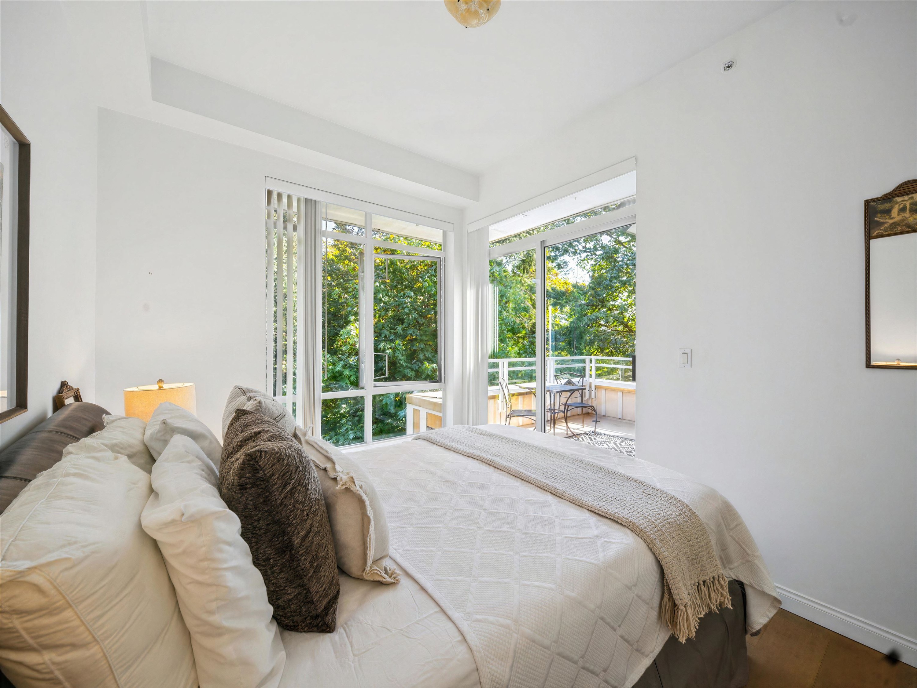 521-3629 Deercrest Drive, North Vancouver, BC