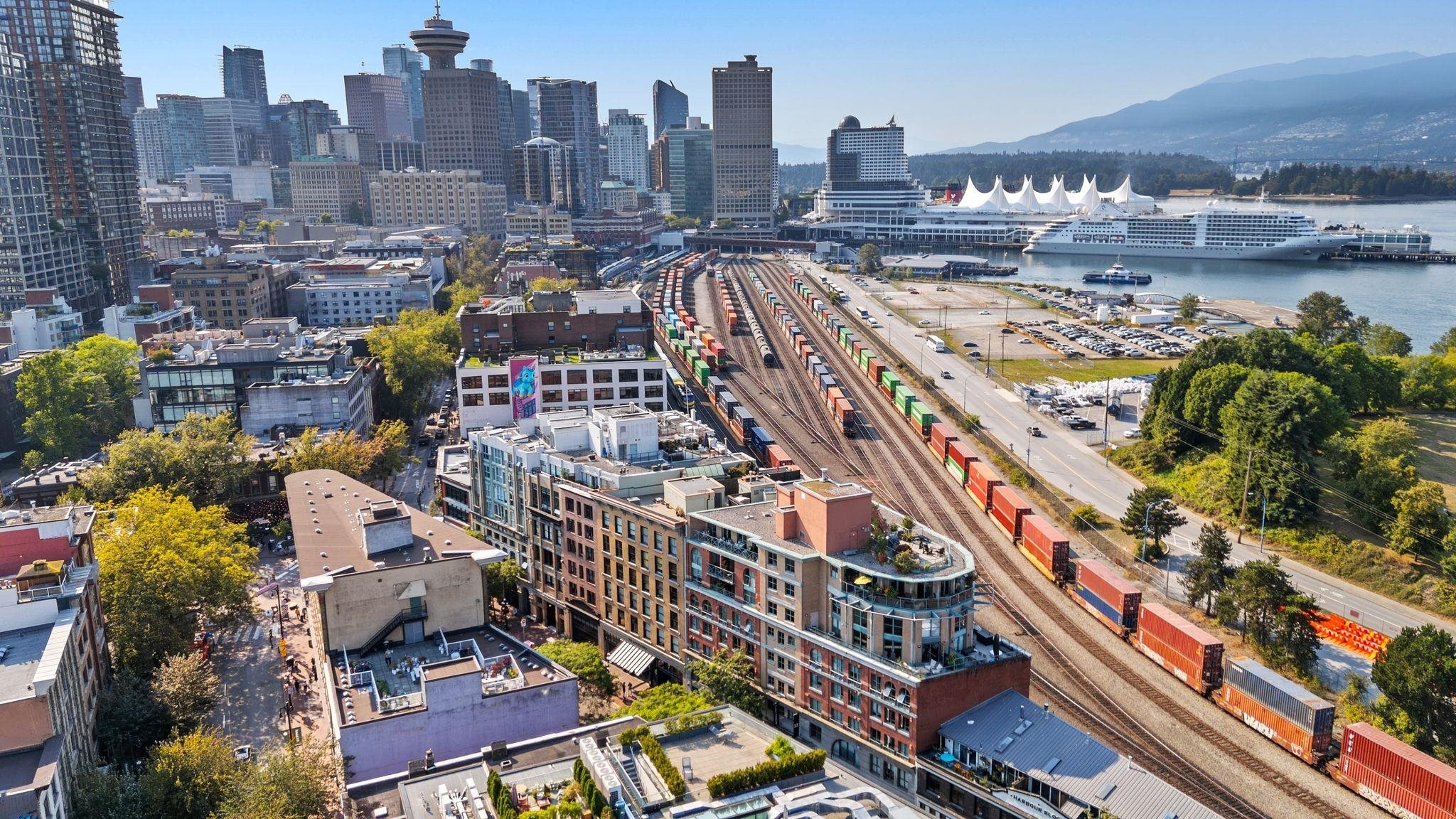 305-41 Alexander Street, Vancouver, BC
