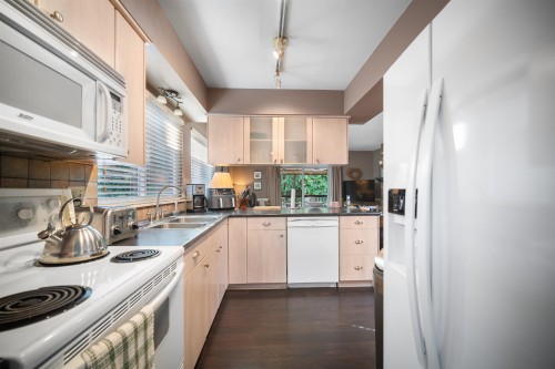 1172 Eagleridge Drive, Coquitlam, BC 