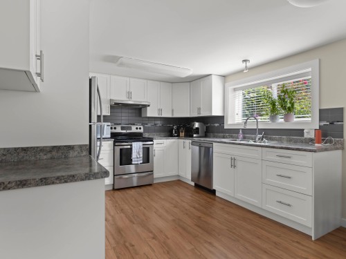 4041 39Th Avenue W, Vancouver, BC 