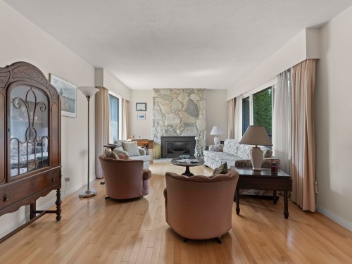 4041 39Th Avenue W, Vancouver, BC 