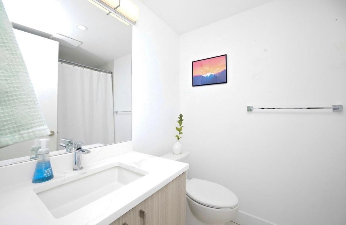 102-524 Fletcher Road S, Gibsons, BC