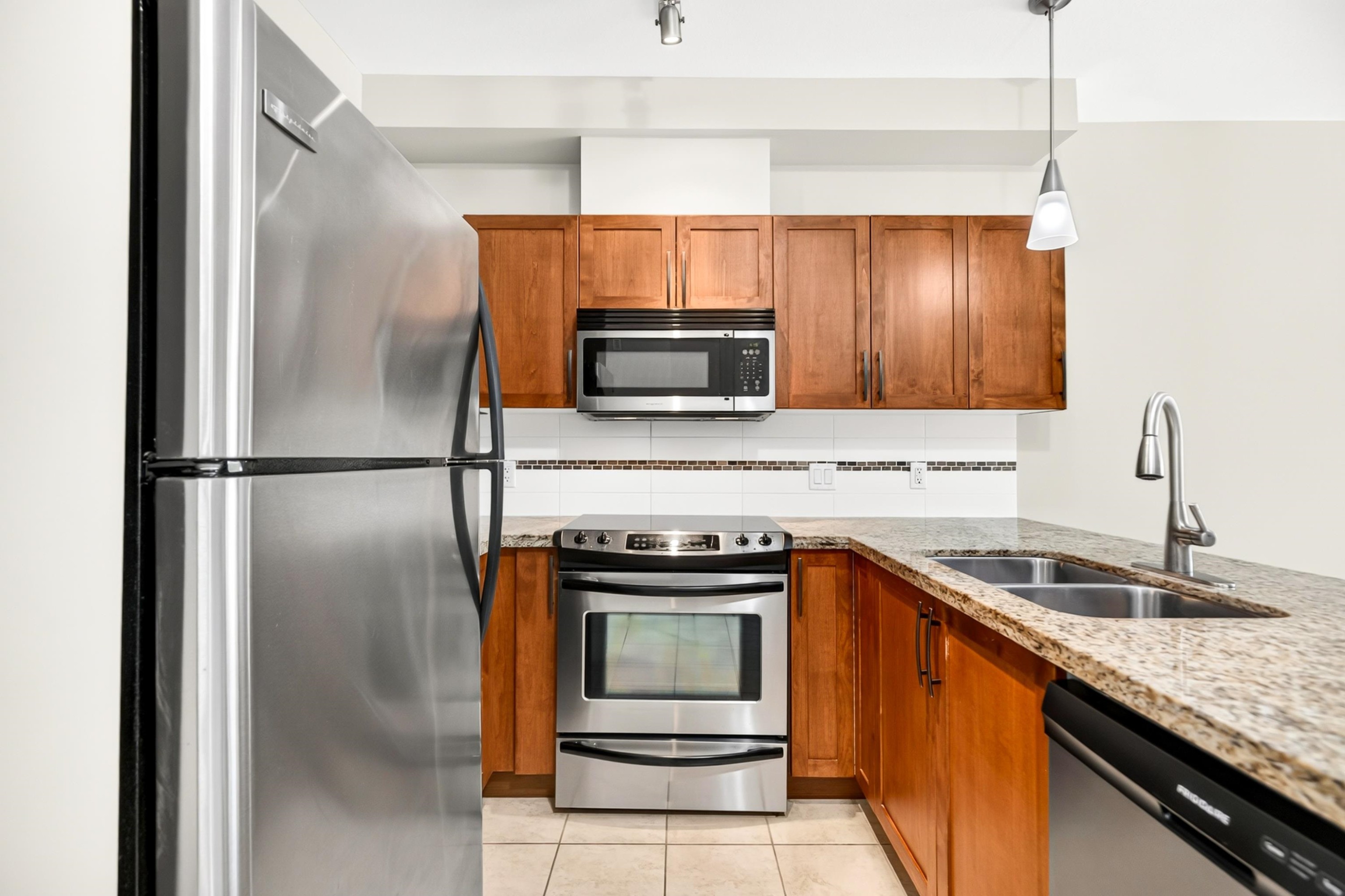 217-11950 Harris Road, Pitt Meadows, BC
