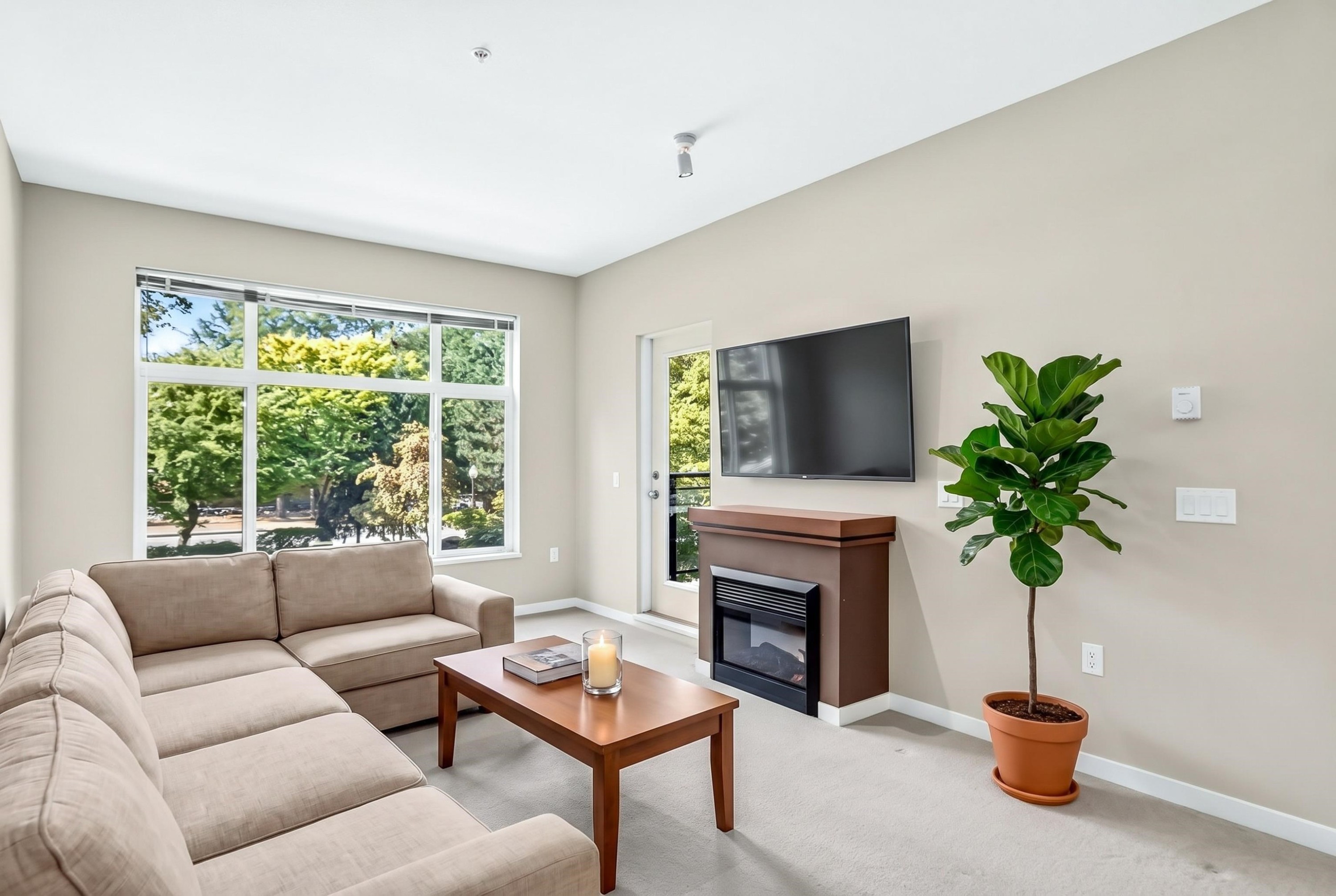 217-11950 Harris Road, Pitt Meadows, BC
