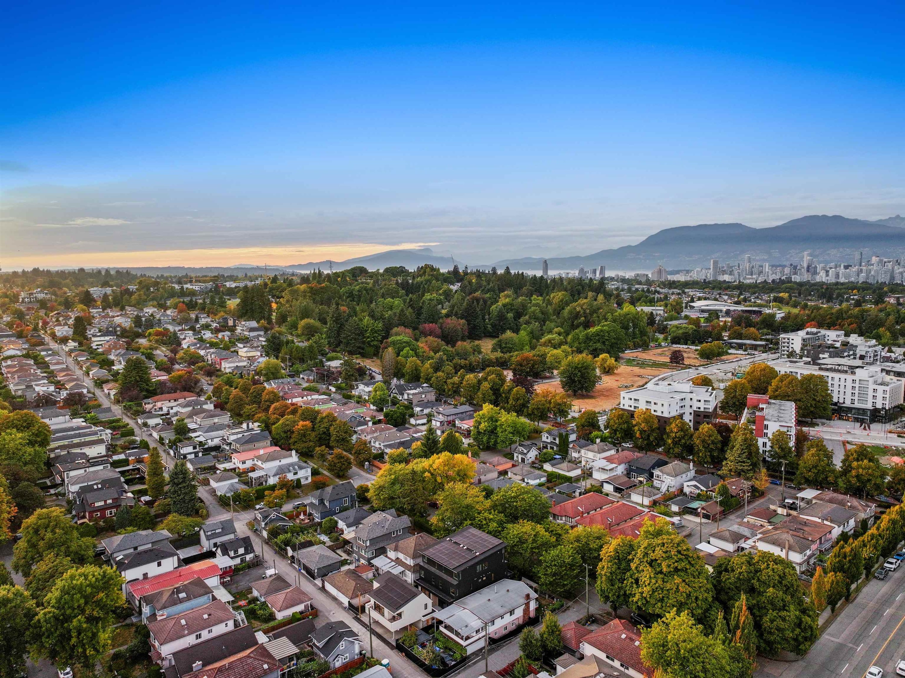 3-164 38Th Avenue E, Vancouver, BC