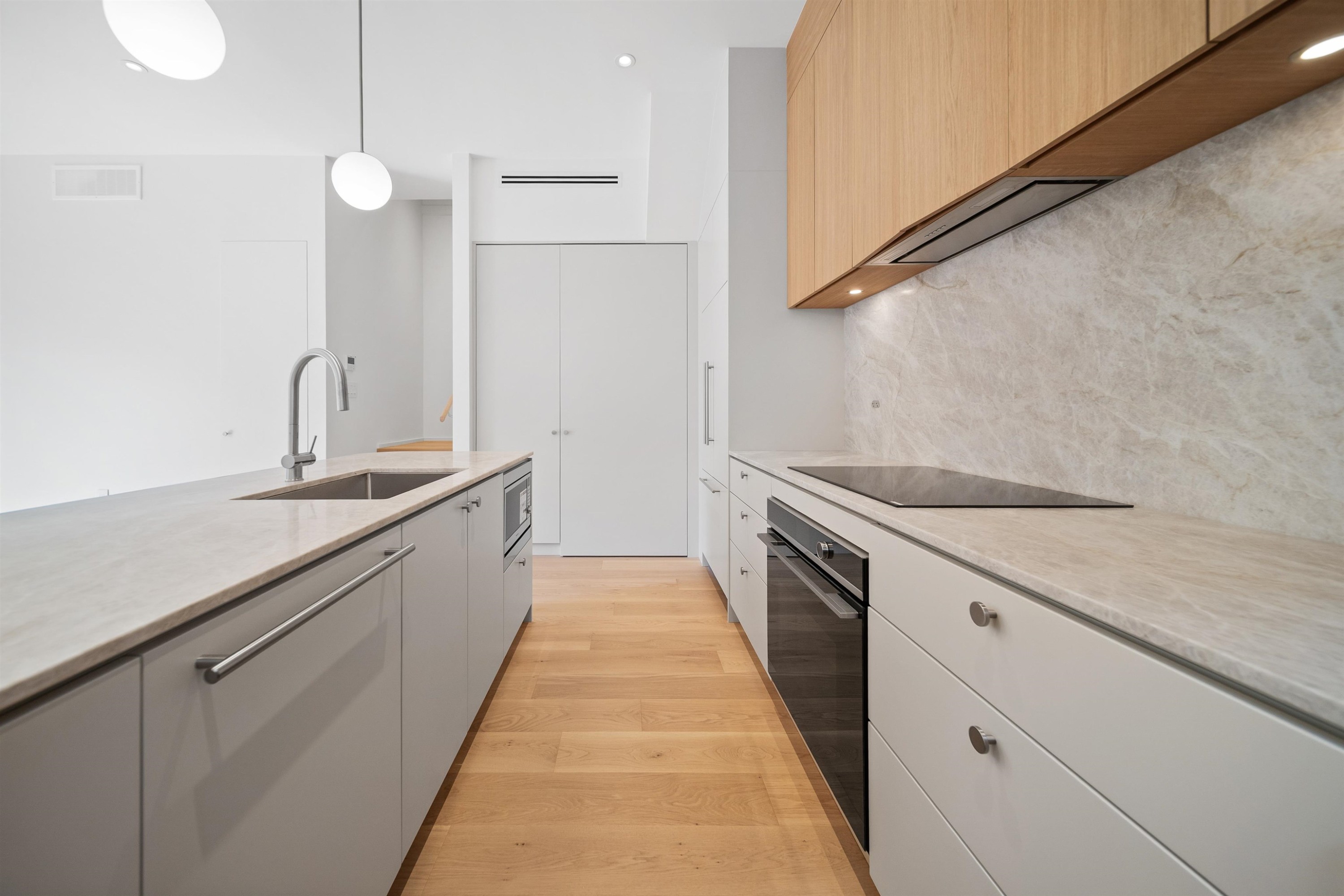 3-164 38Th Avenue E, Vancouver, BC