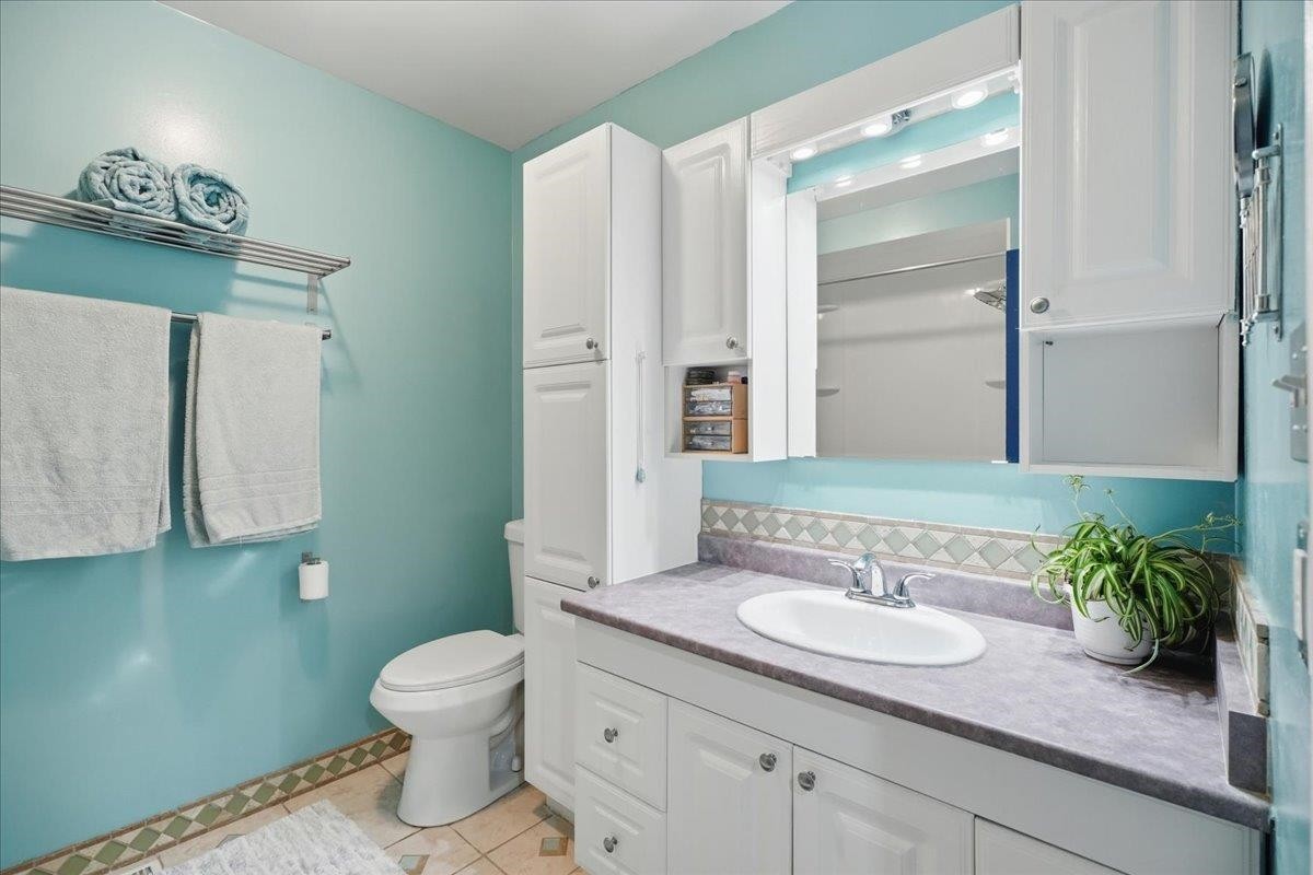 8940 Centaurus Circle, Burnaby, BC