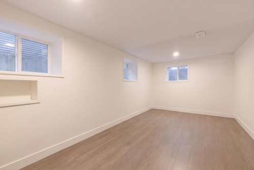 441 28Th Avenue E, Vancouver, BC 