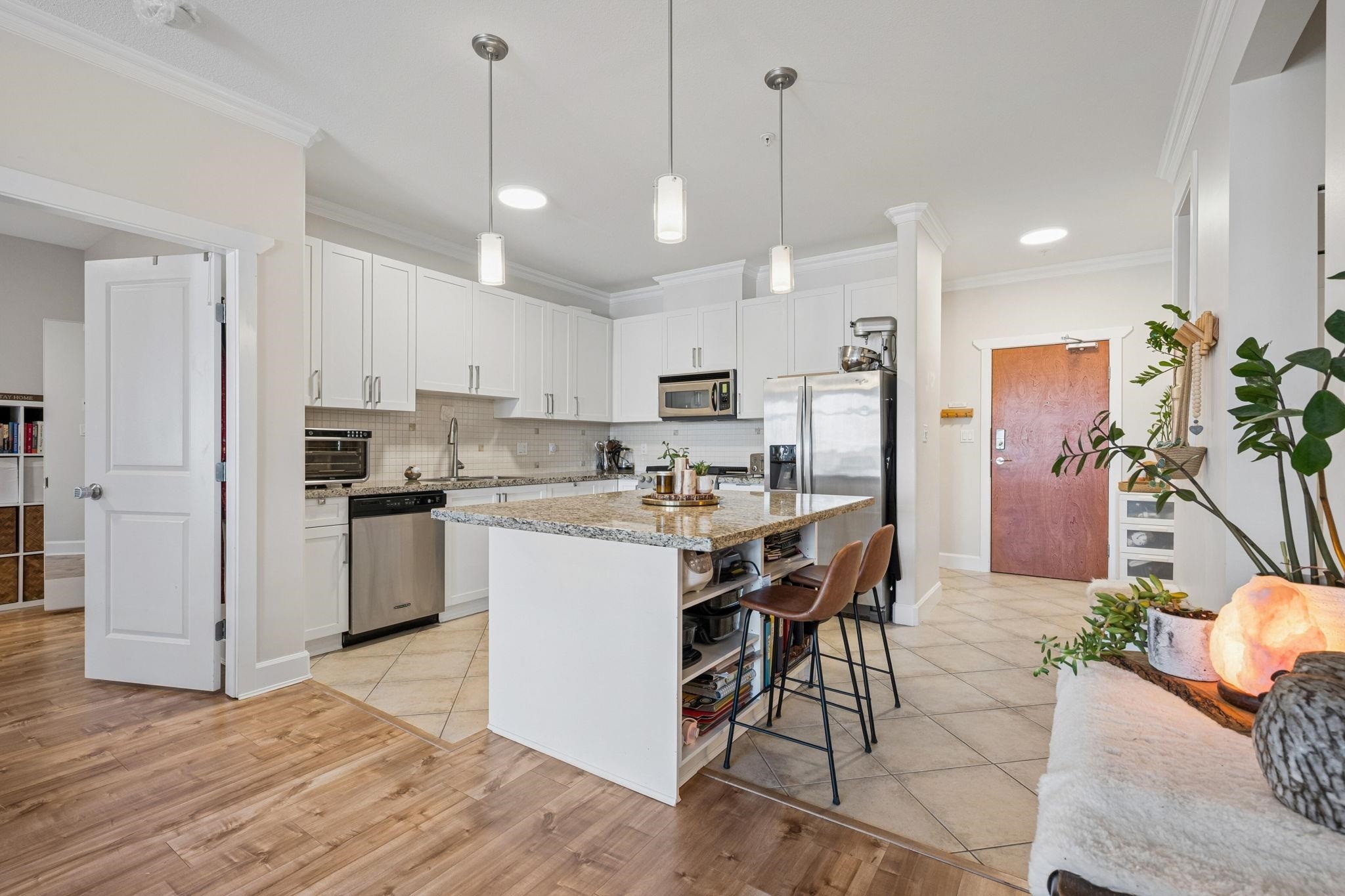 305-4111 Bayview Street, Richmond, BC