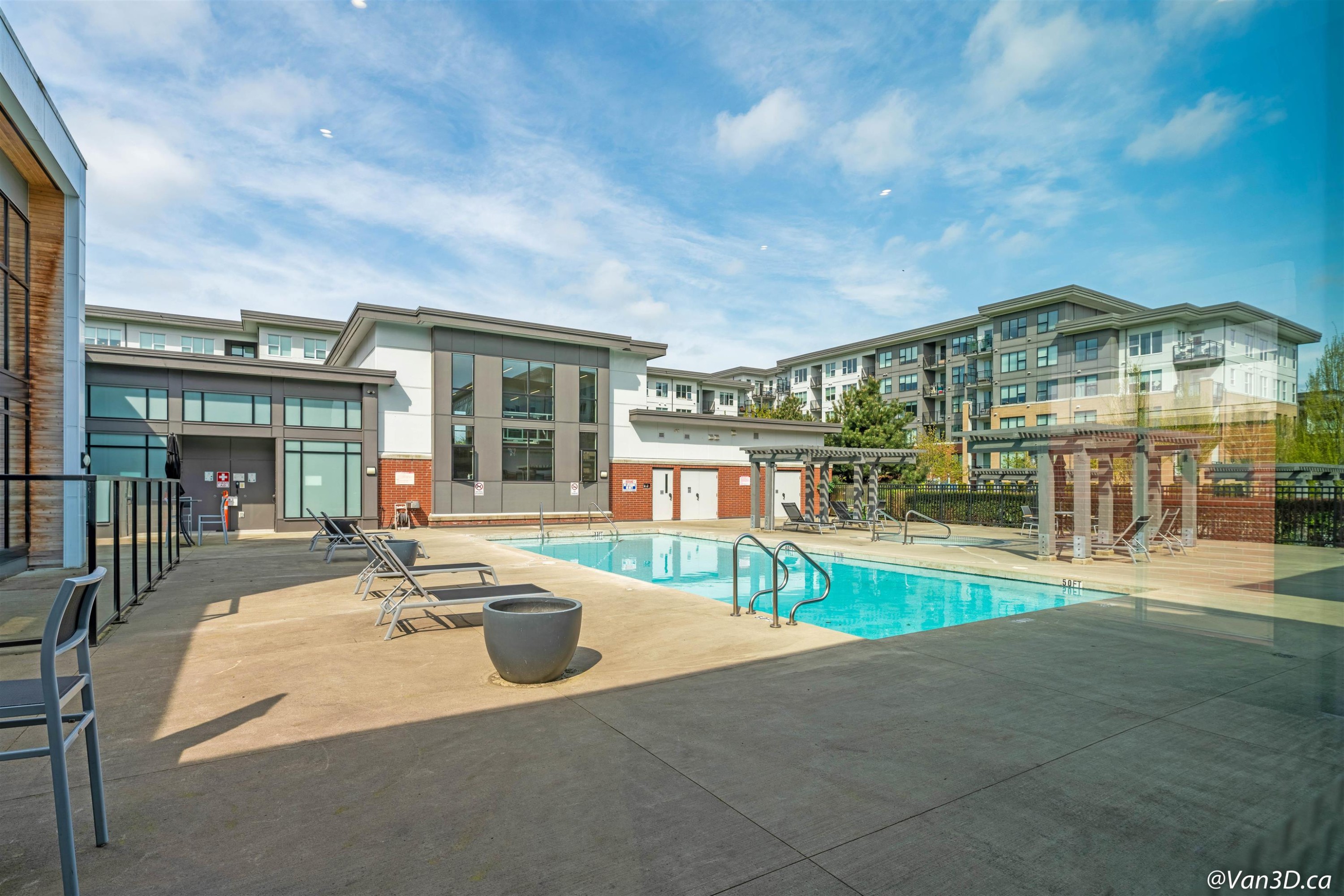 417-9311 Alexandra Road, Richmond, BC