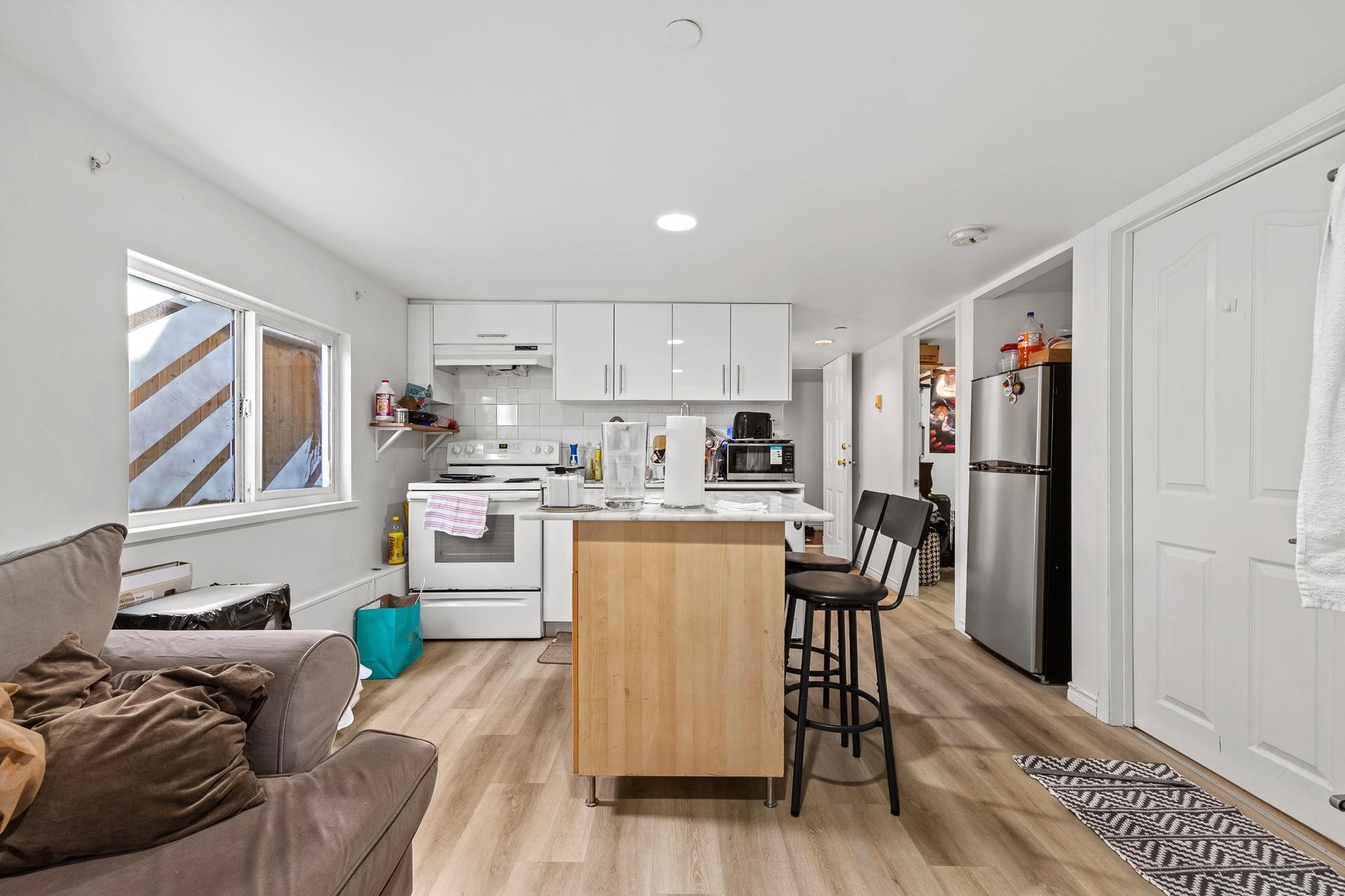 3279 11Th Avenue W, Vancouver, BC